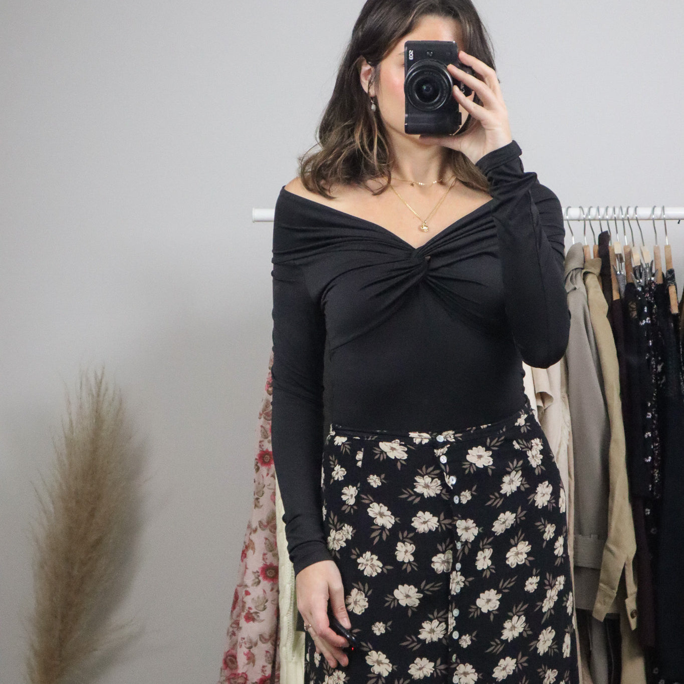 Modern x Off-Shoulder Long Sleeve Top (S)