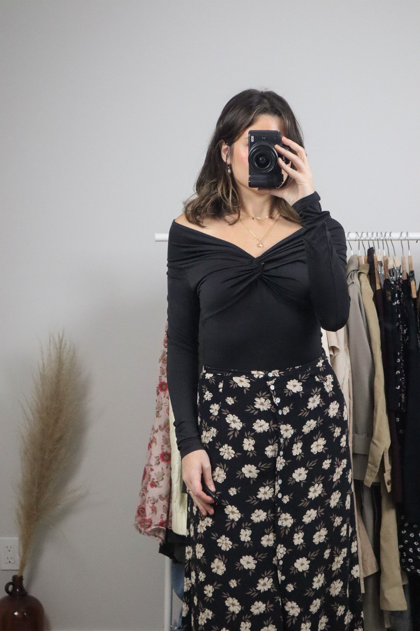 Modern x Off-Shoulder Long Sleeve Top (S)