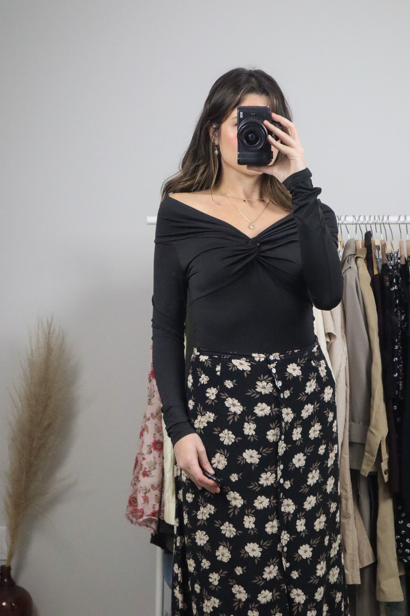 Modern x Off-Shoulder Long Sleeve Top (S)