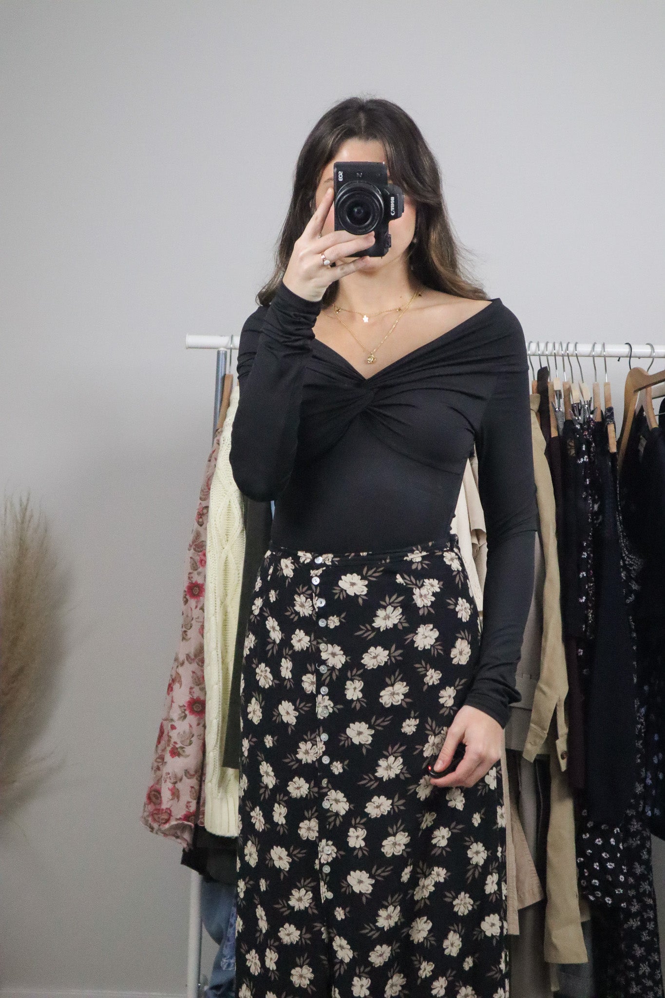 Modern x Off-Shoulder Long Sleeve Top (S)