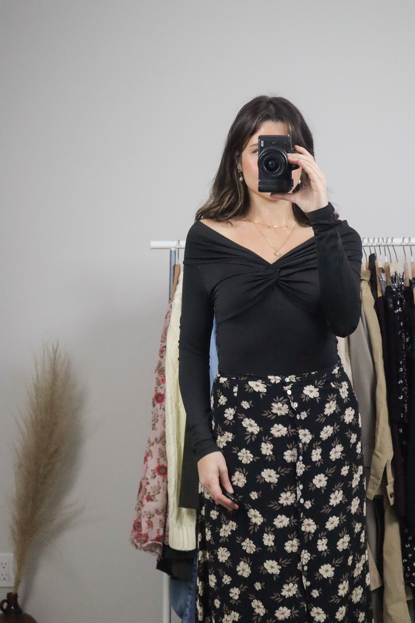 Modern x Off-Shoulder Long Sleeve Top (S)