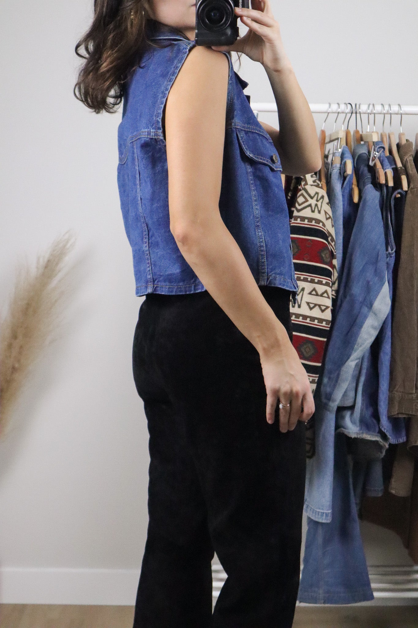 Made in USA x Vintage x Denim Cropped Vest (M/L)