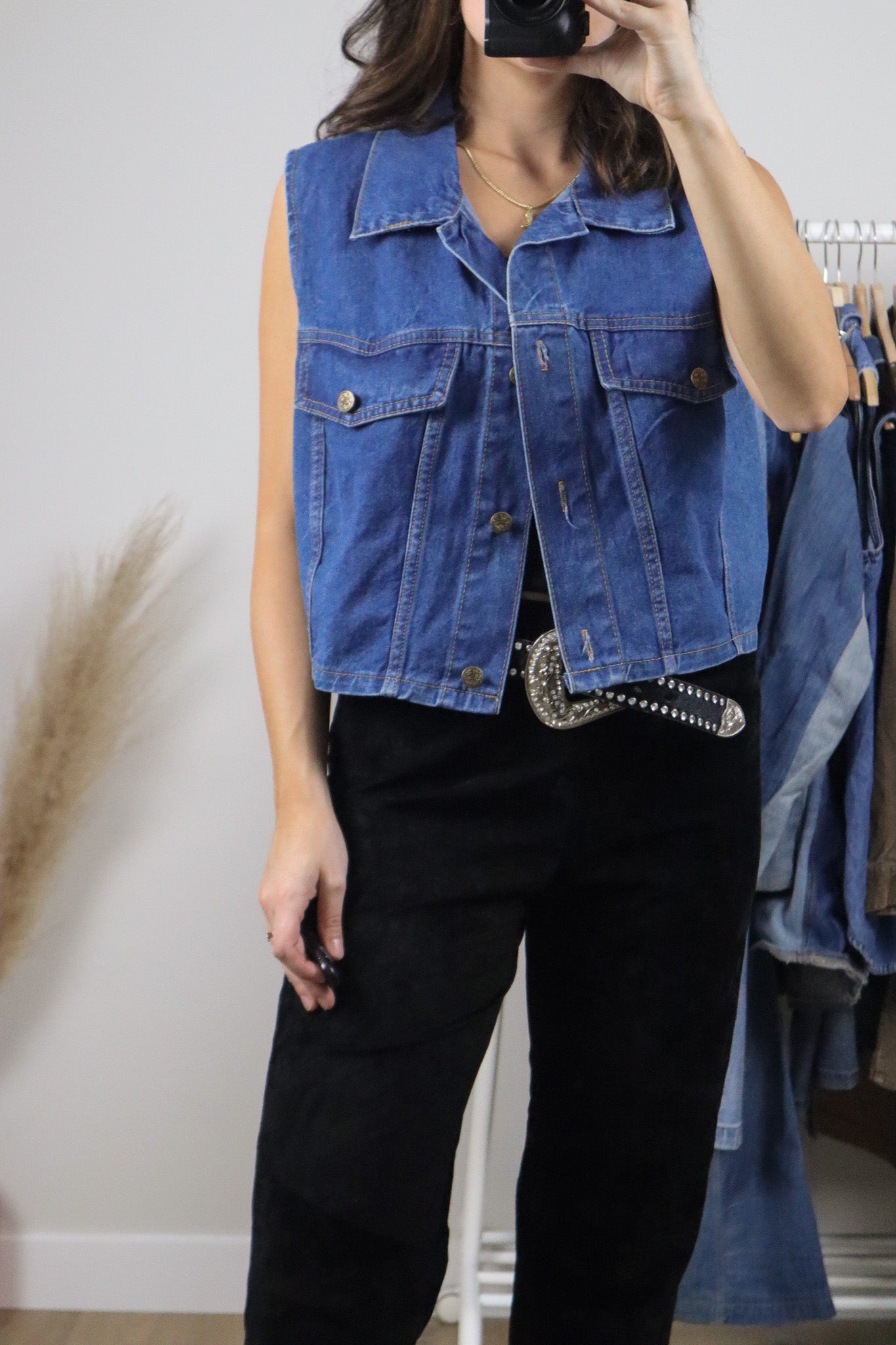 Made in USA x Vintage x Denim Cropped Vest (M/L)