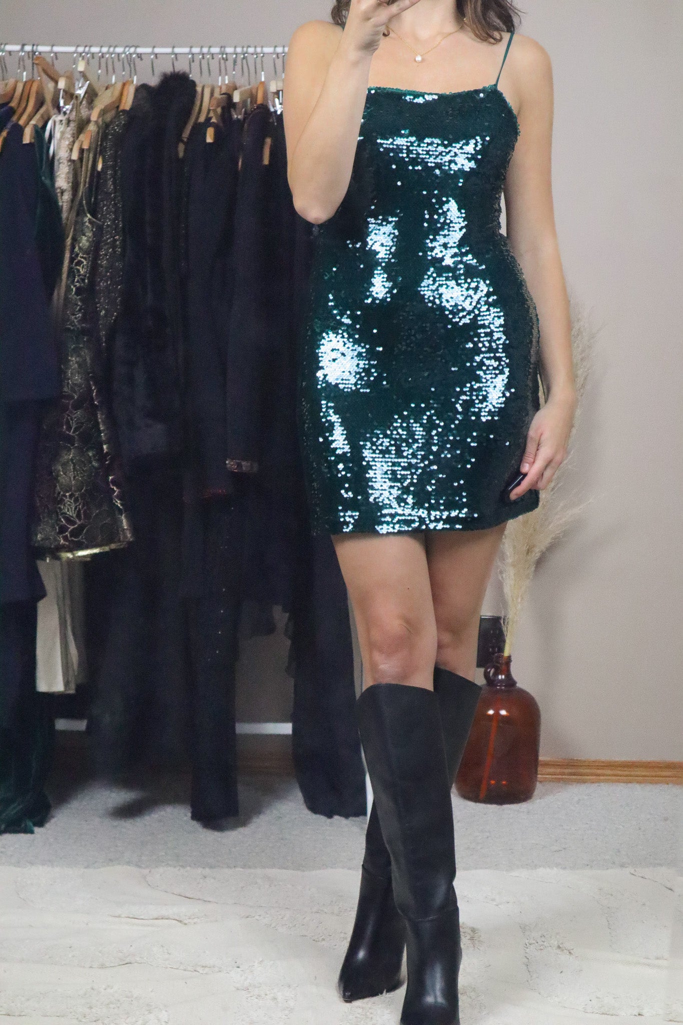 Modern x Open Back Sequence Mini Dress (S)