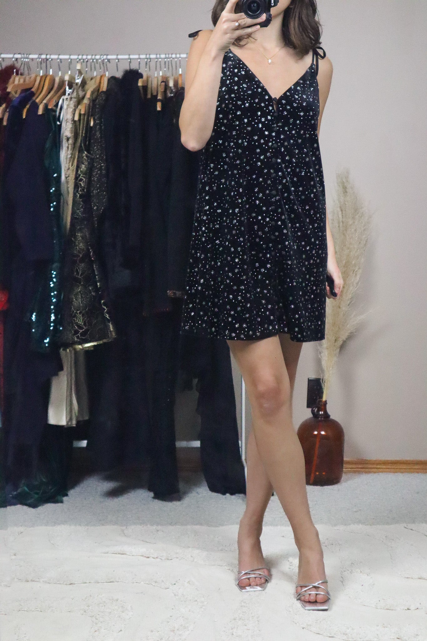 Modern x Velvet Snowflake Mini Dress (6)