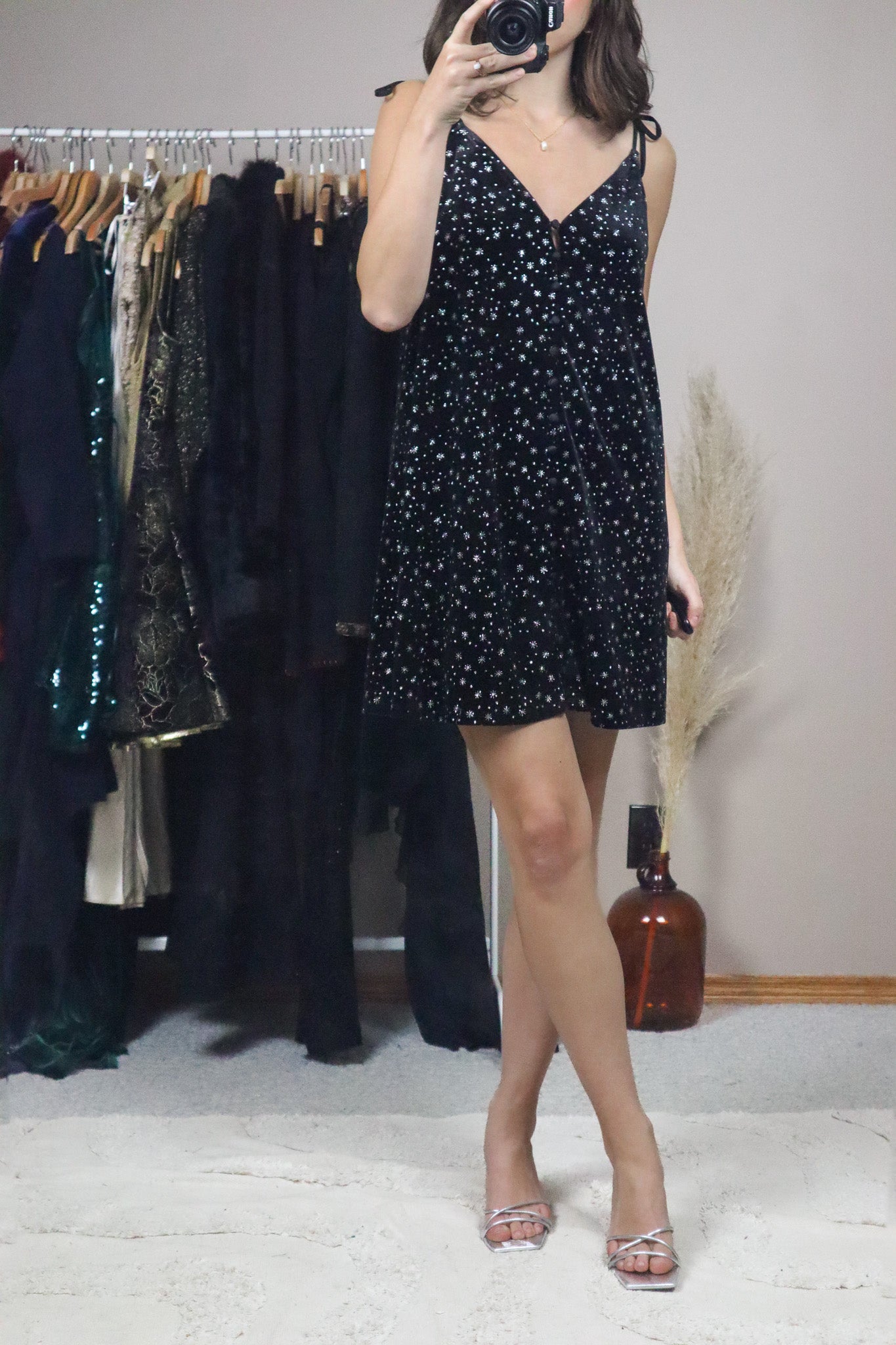 Modern x Velvet Snowflake Mini Dress (6)