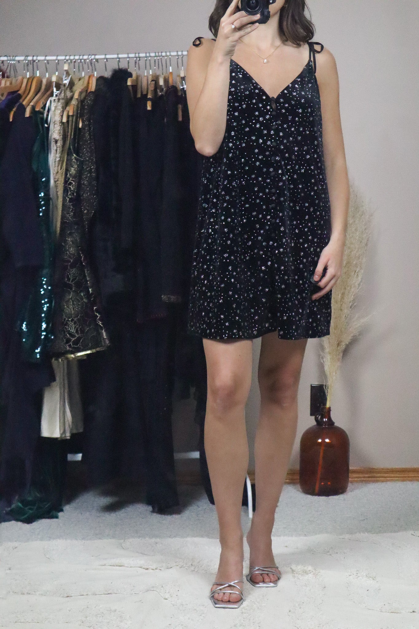 Modern x Velvet Snowflake Mini Dress (6)