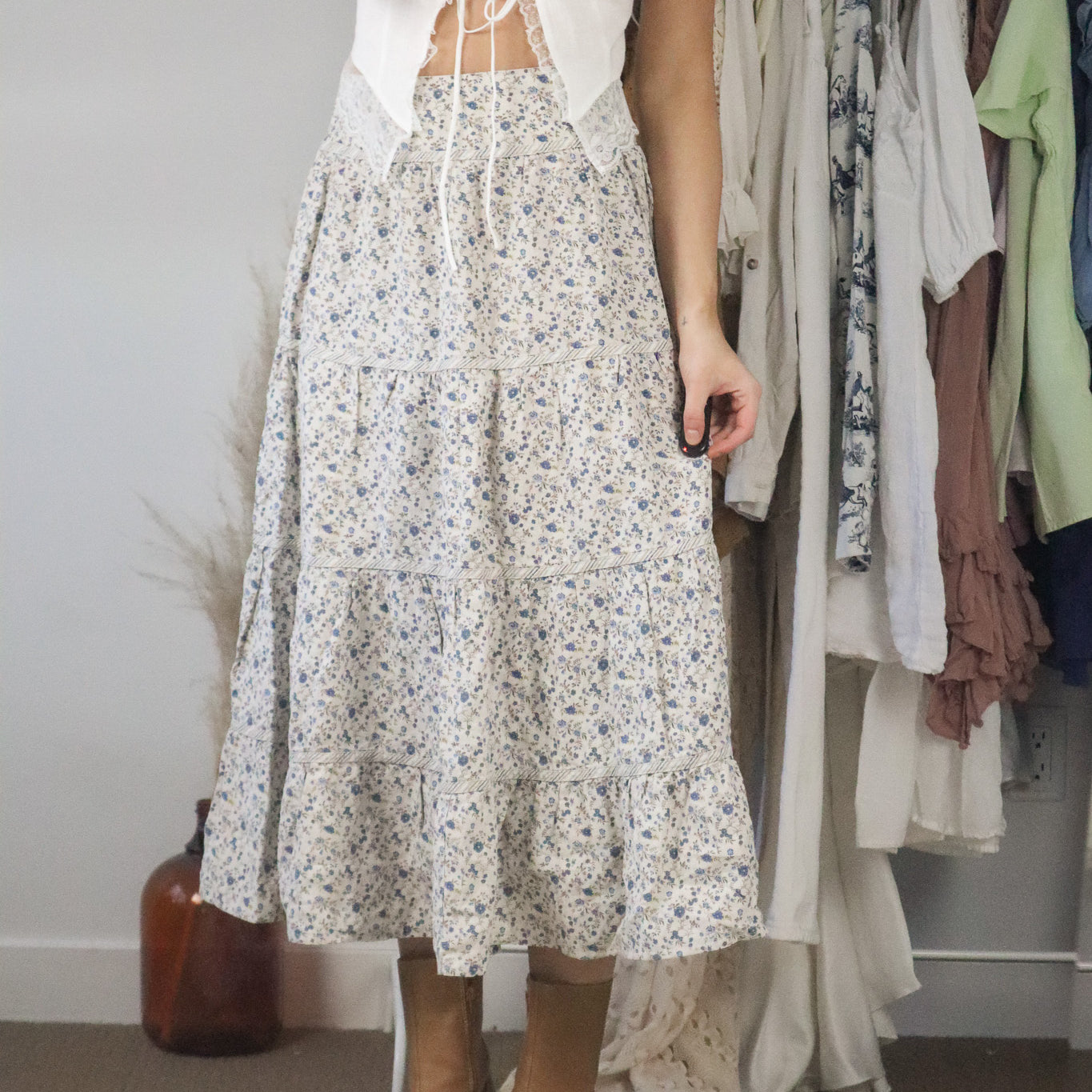 Vintage x Linen Floral Tiered Midi Skirt (4/6)