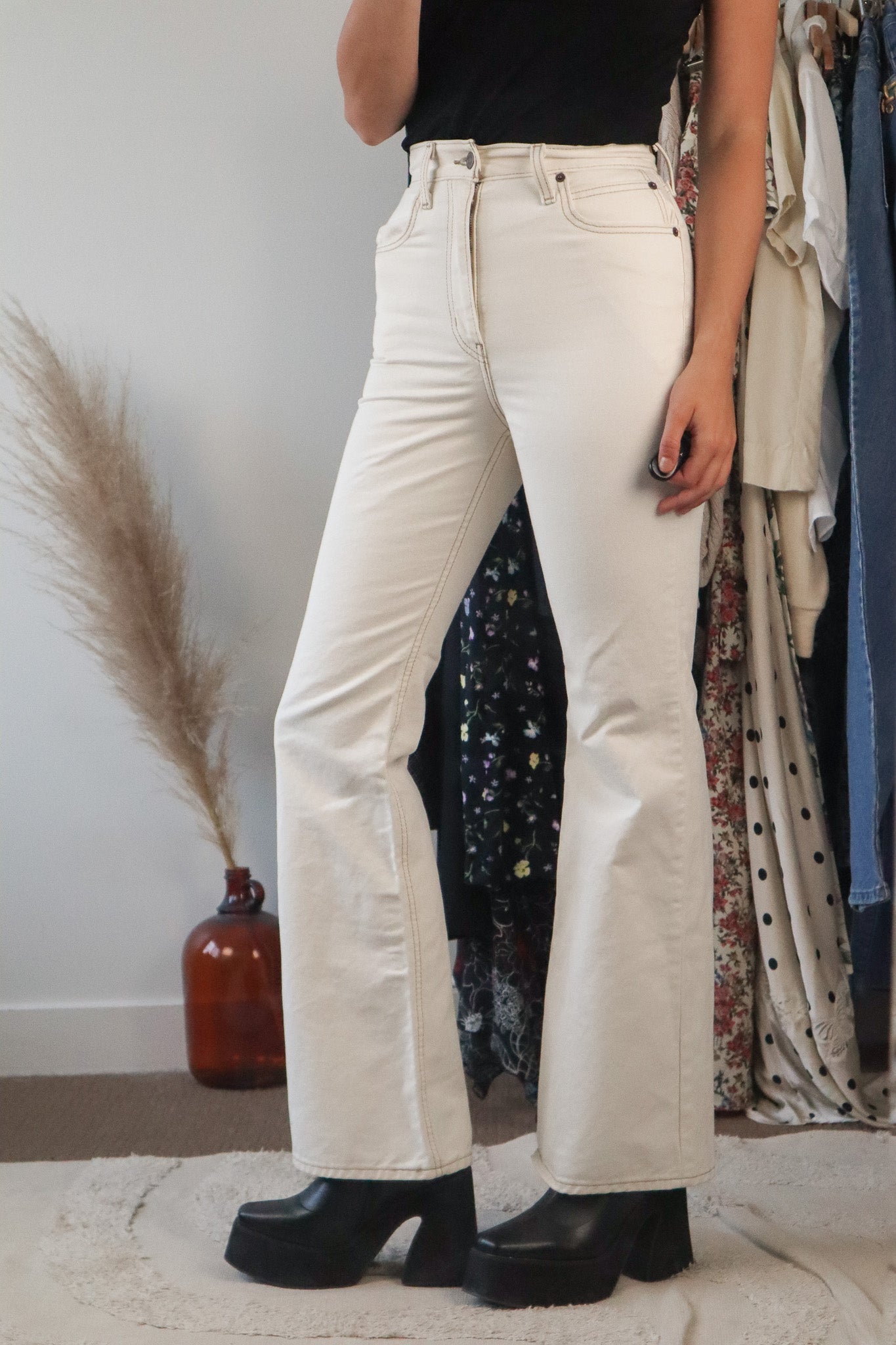 Modern x Levi's x 70s Flare Jeans (0)