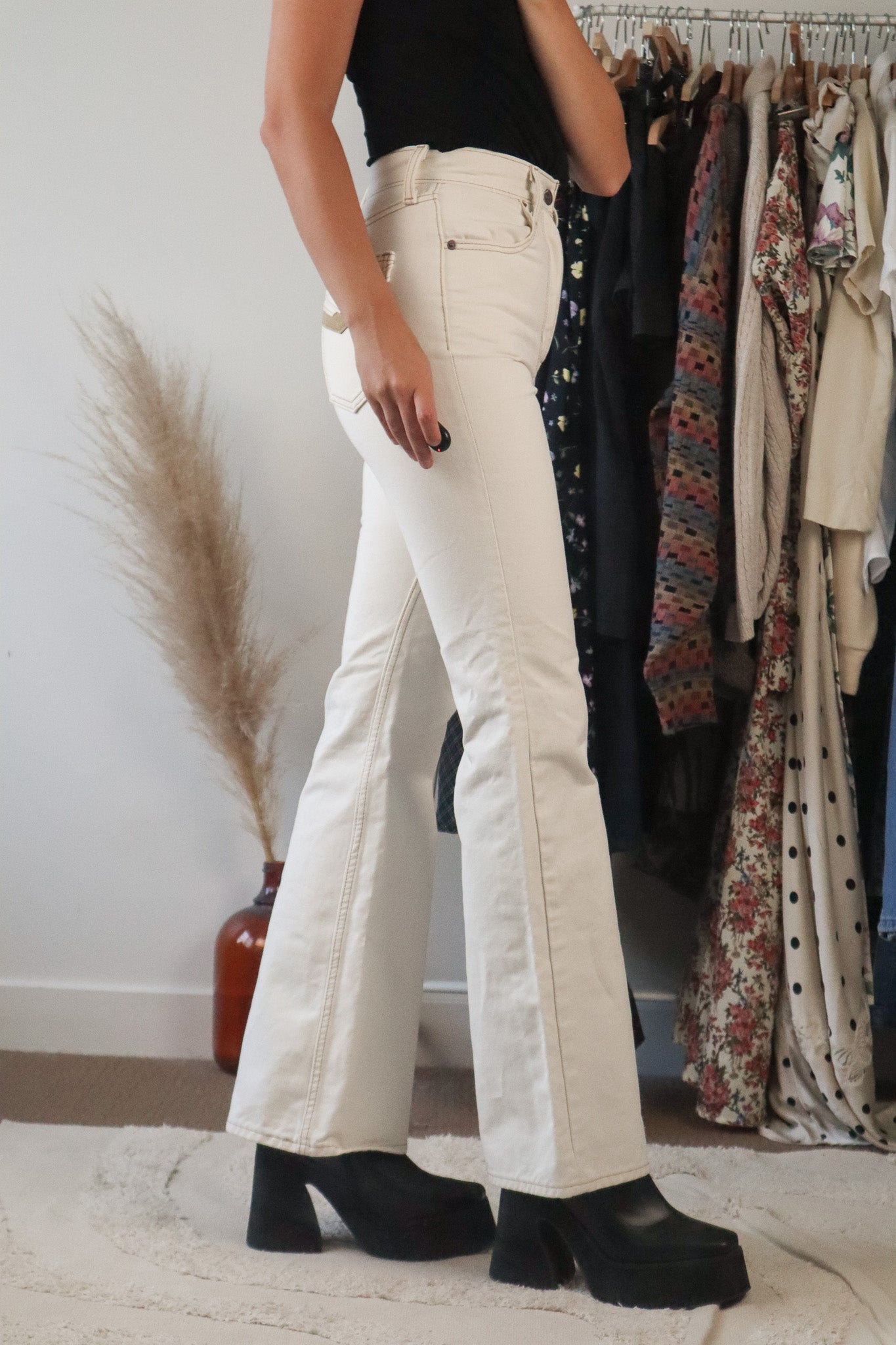 Modern x Levi's x 70s Flare Jeans (0)