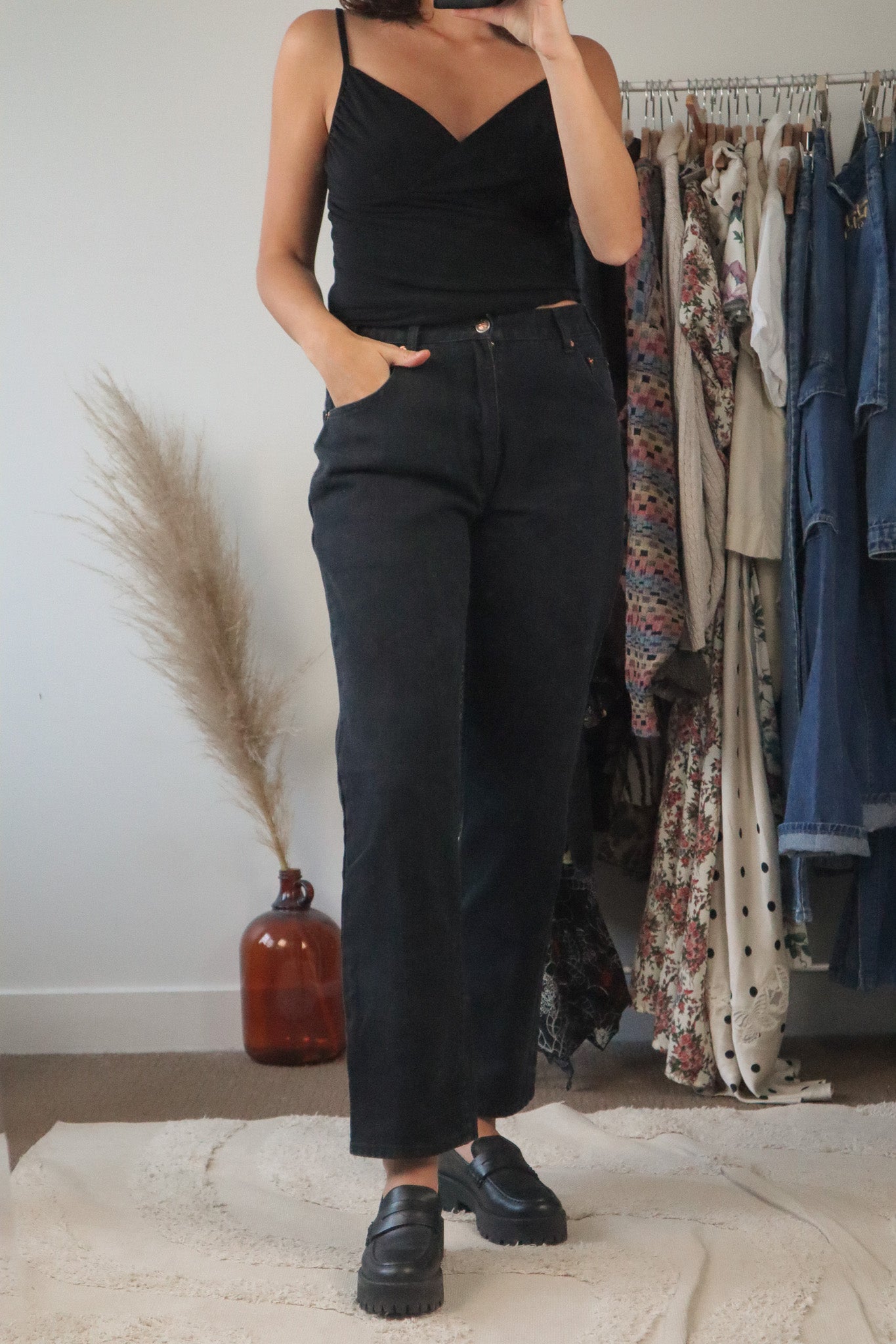 Vintage x Black Jeans (6)
