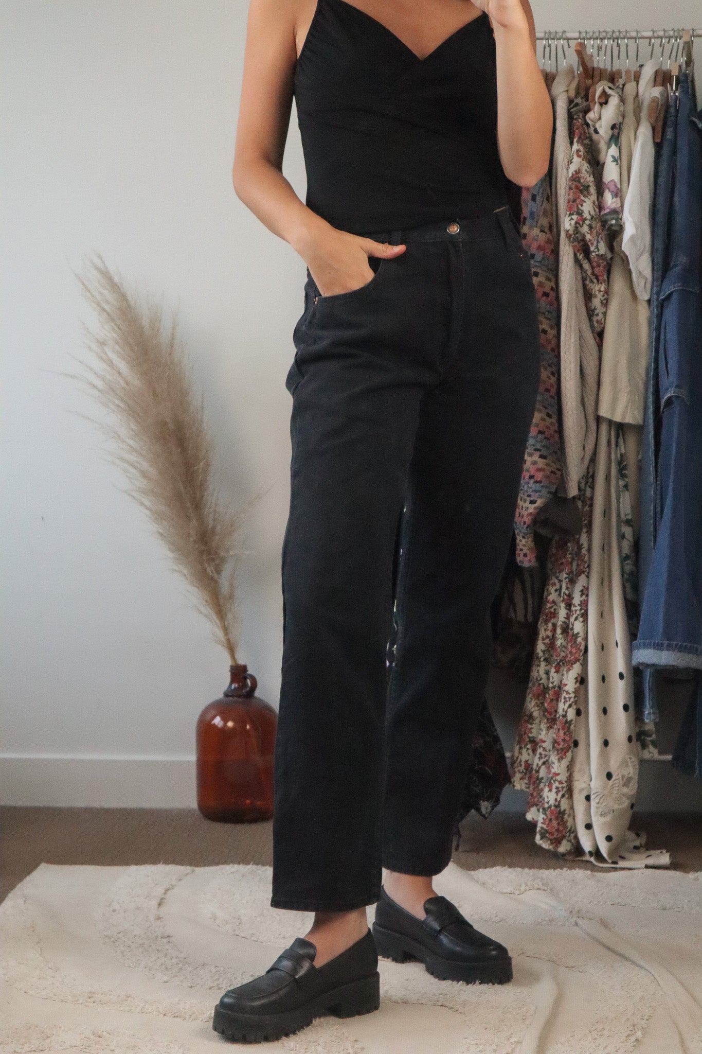 Vintage x Black Jeans (6)