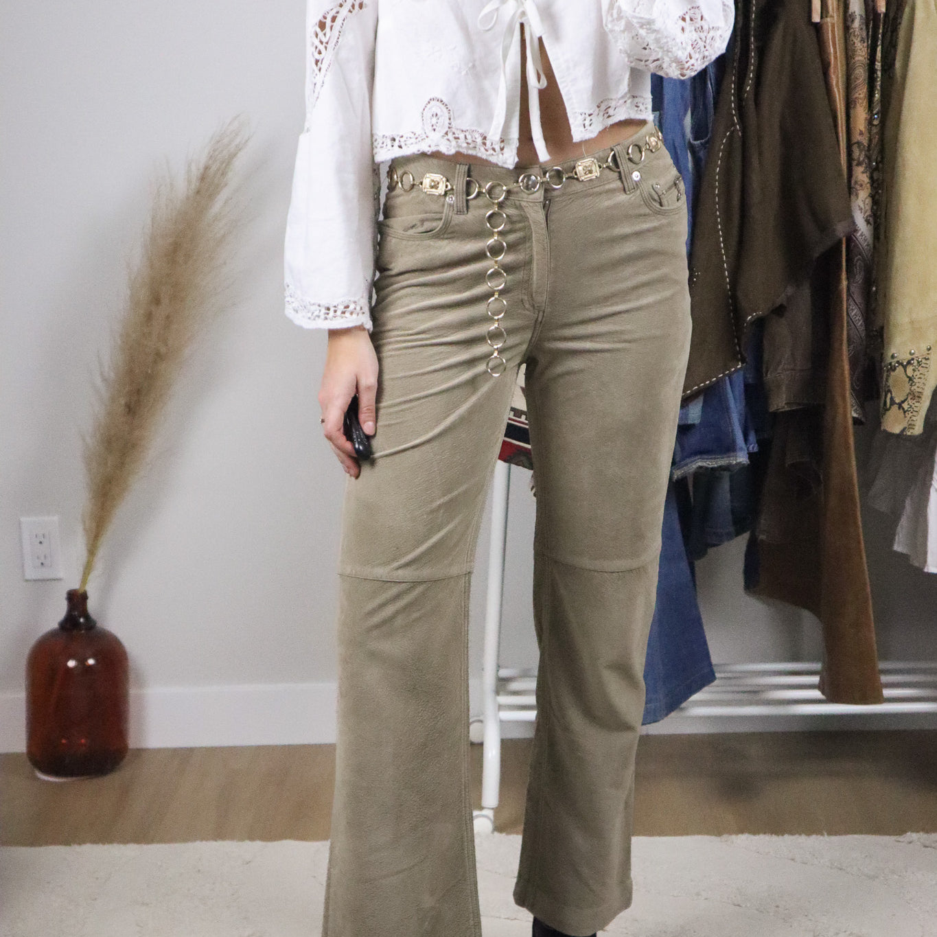 Vintage x Mid-Rise Faux Suede Flare Pants (4)