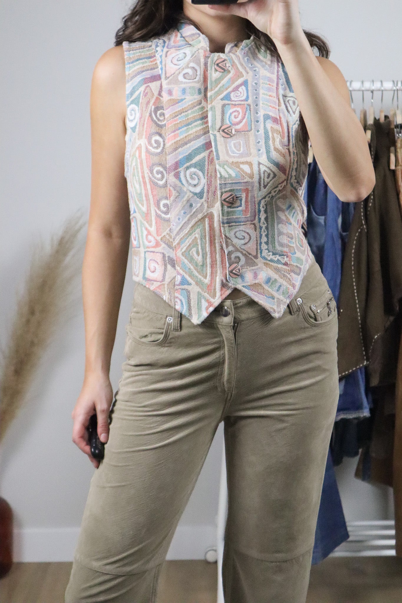 Made in USA x Vintage x Tapestry Vest (6)