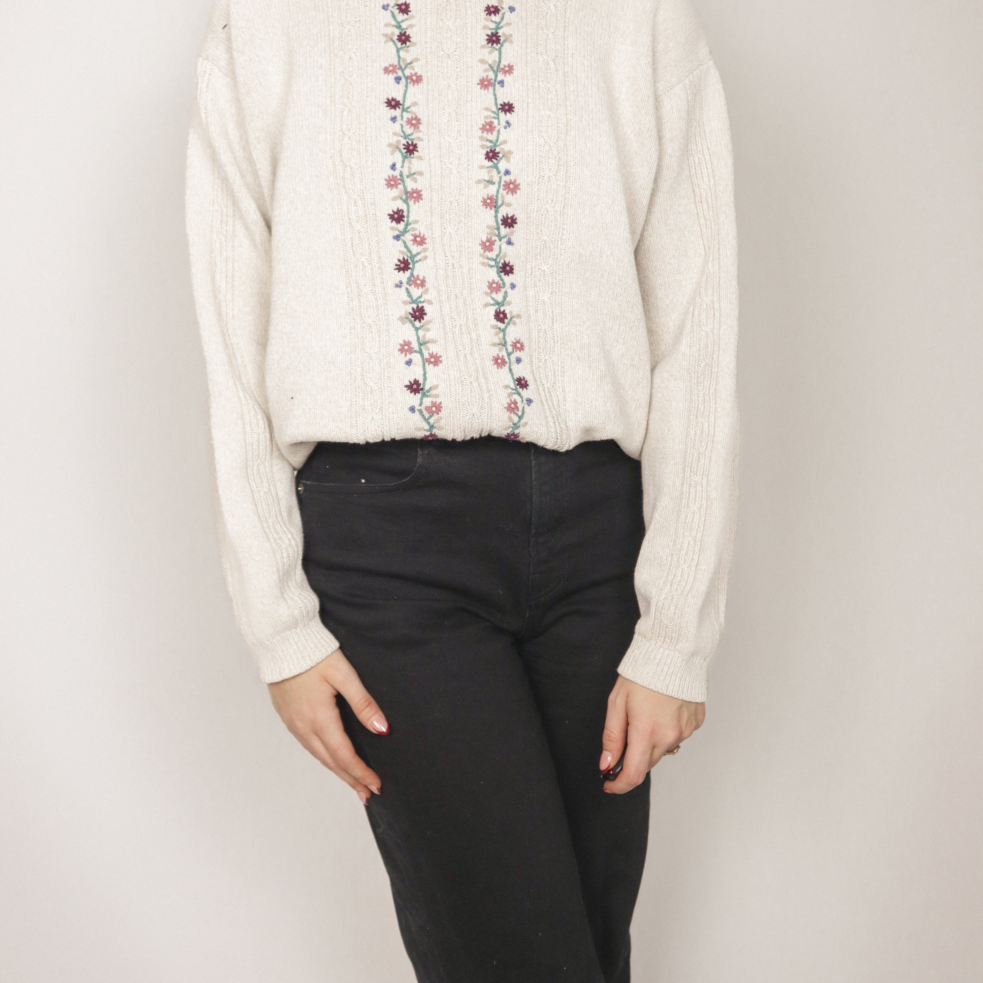 Vintage x Embroidered Knit (S/M)