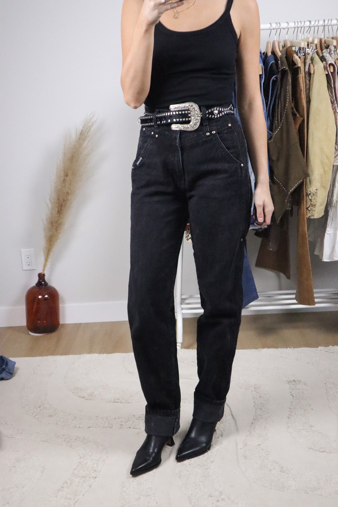 Vintage x Western Rockies Jeans (2/4)