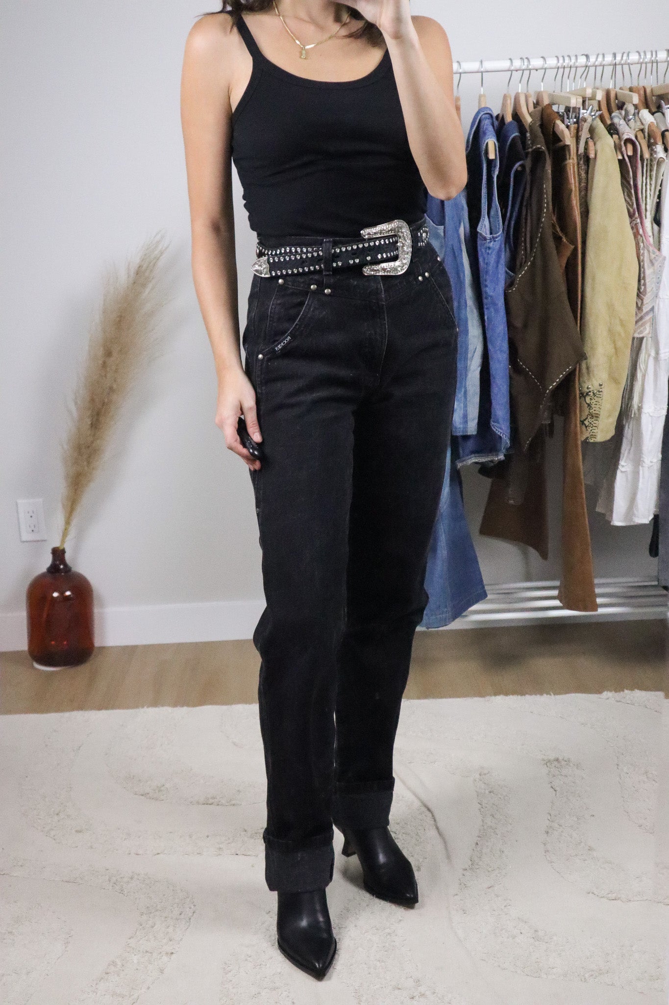 Vintage x Western Rockies Jeans (2/4)