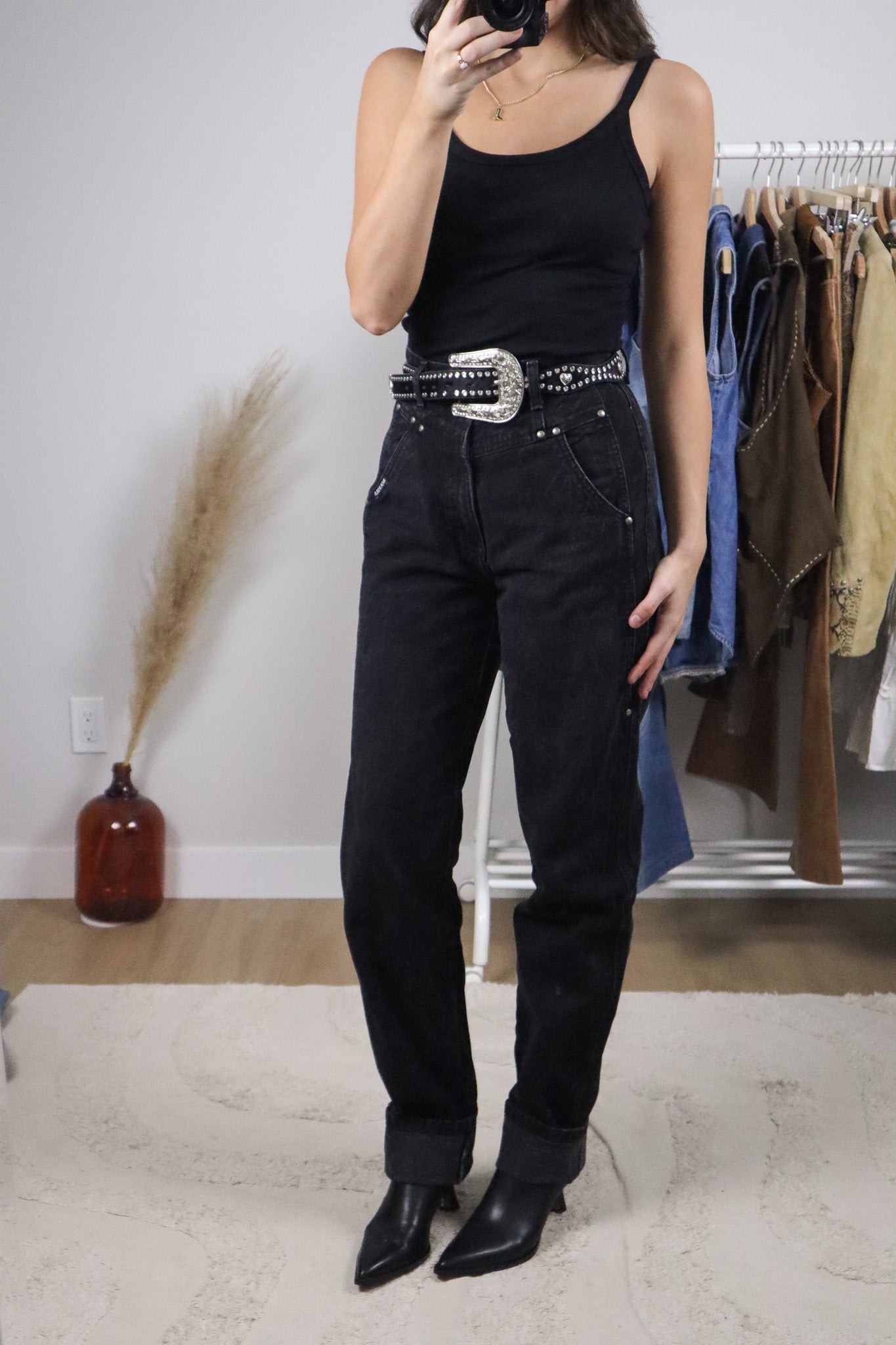 Vintage x Western Rockies Jeans (2/4)