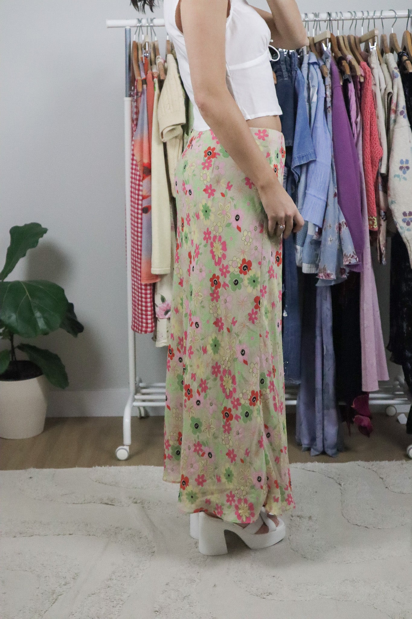Made in Canada x Vintage x Flower Maxi Skirt (10/12)