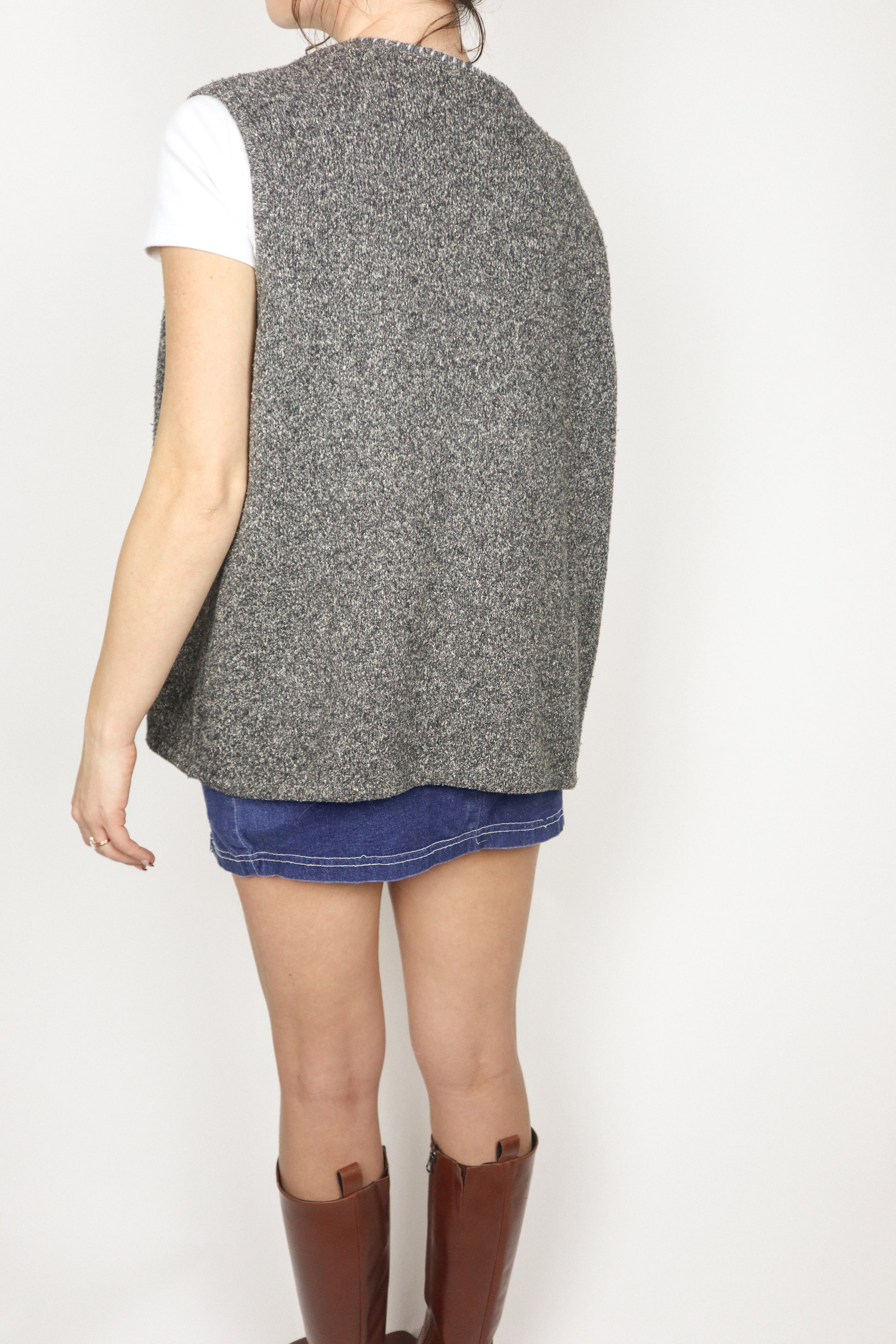 Vintage x Embroidered Vest (L/XL)