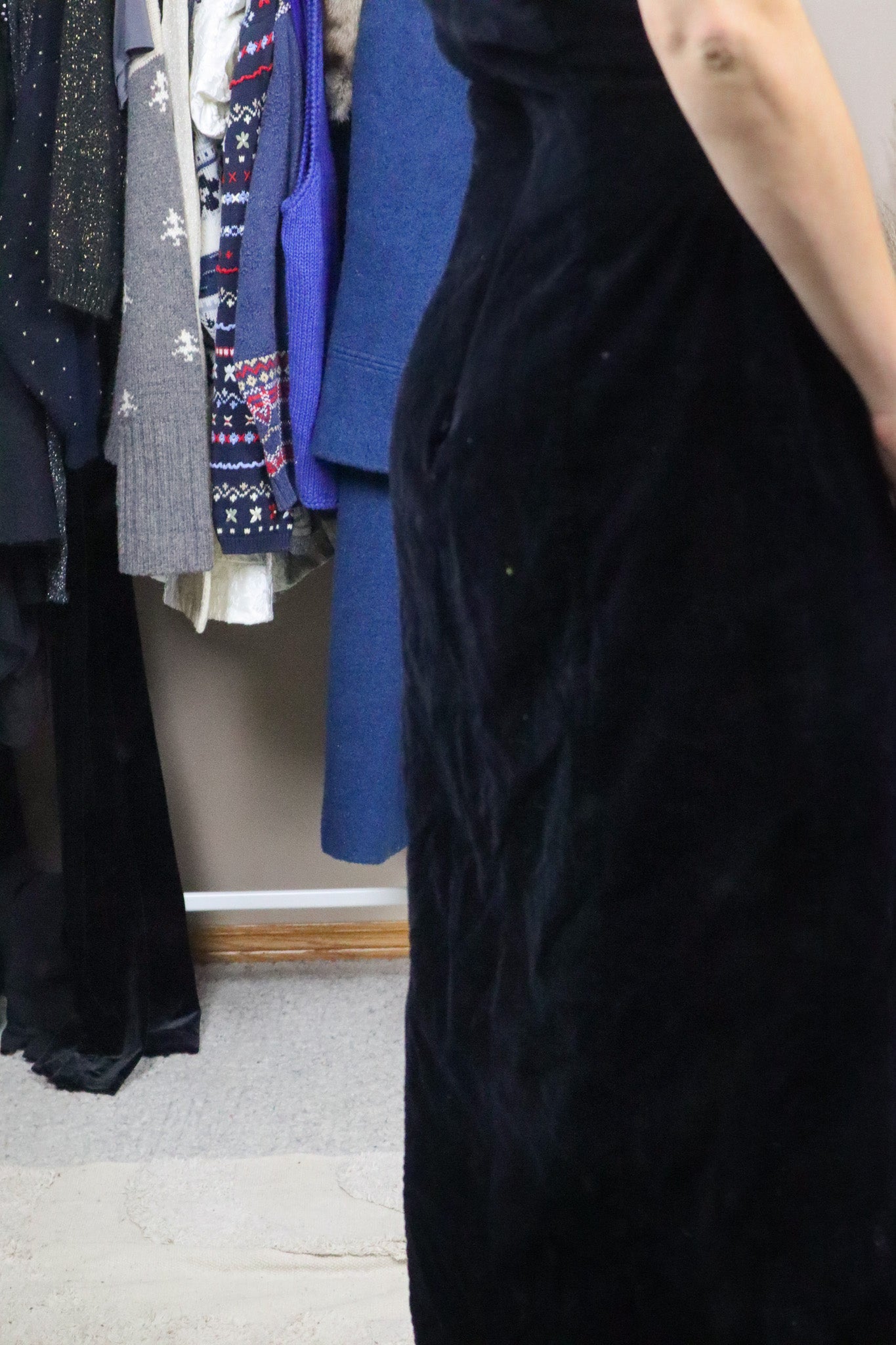 Vintage x Velvet Maxi Dress (8)