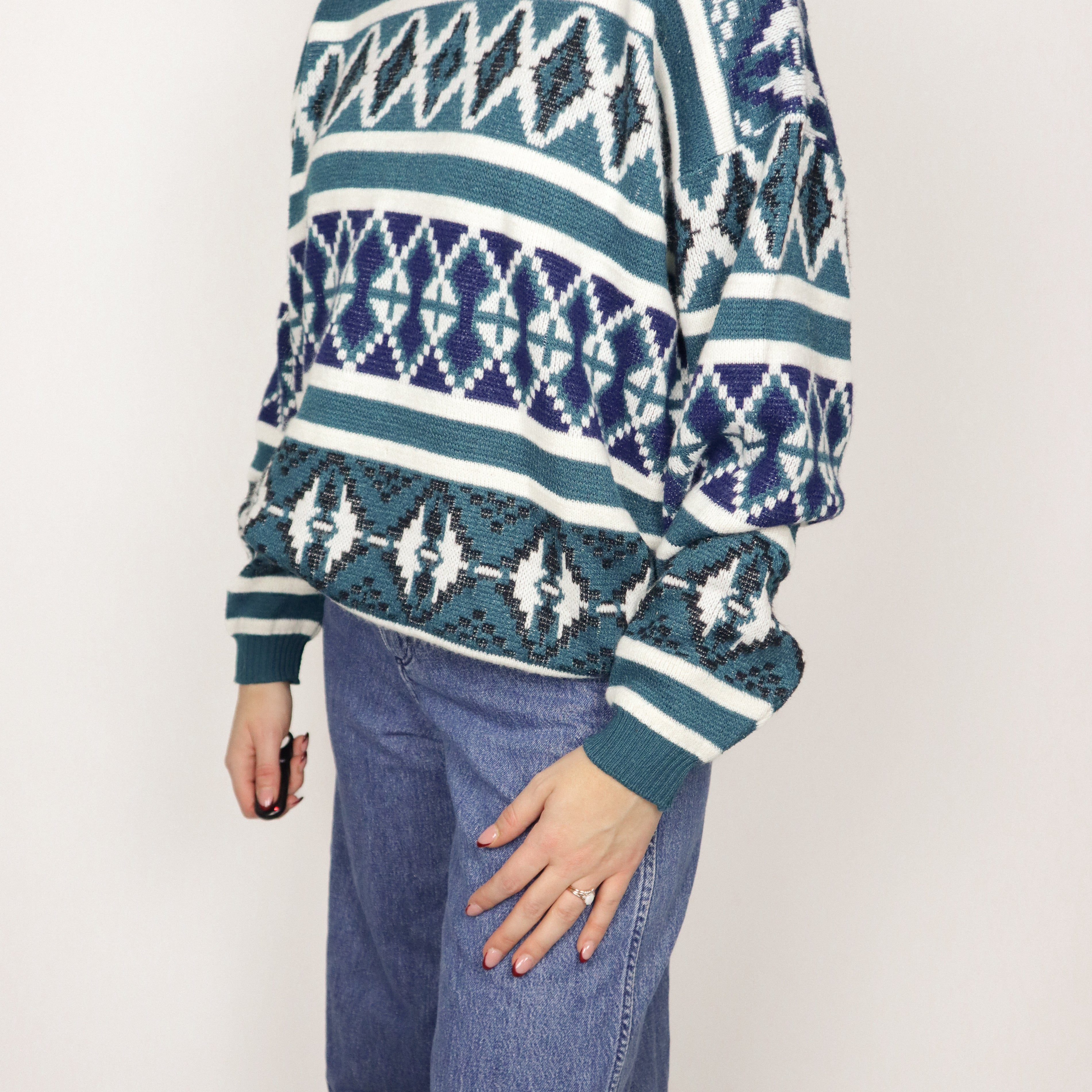 Vintage x Made in Canada x Patterned Sweater (S/M)