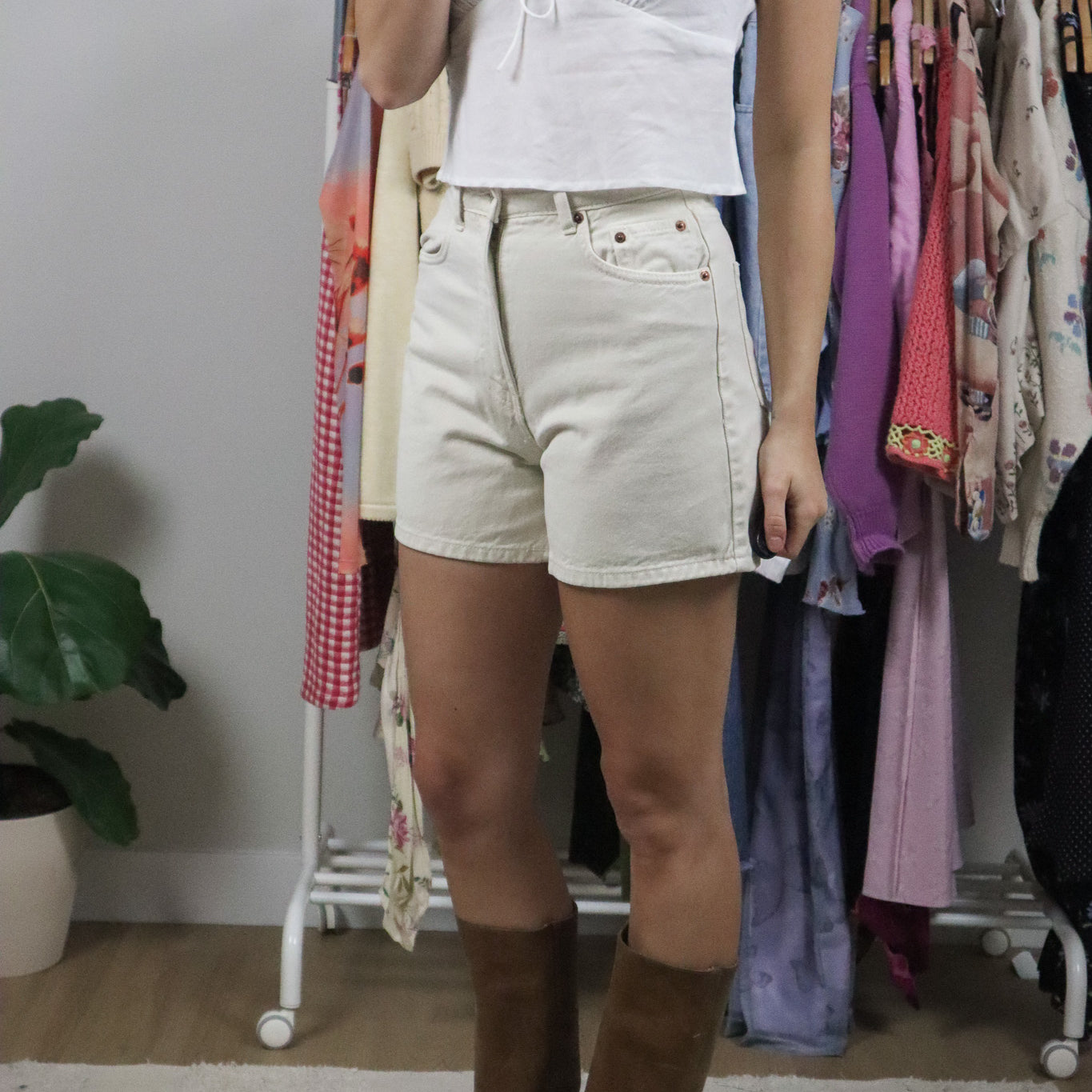 Modern x Mom Shorts (4)
