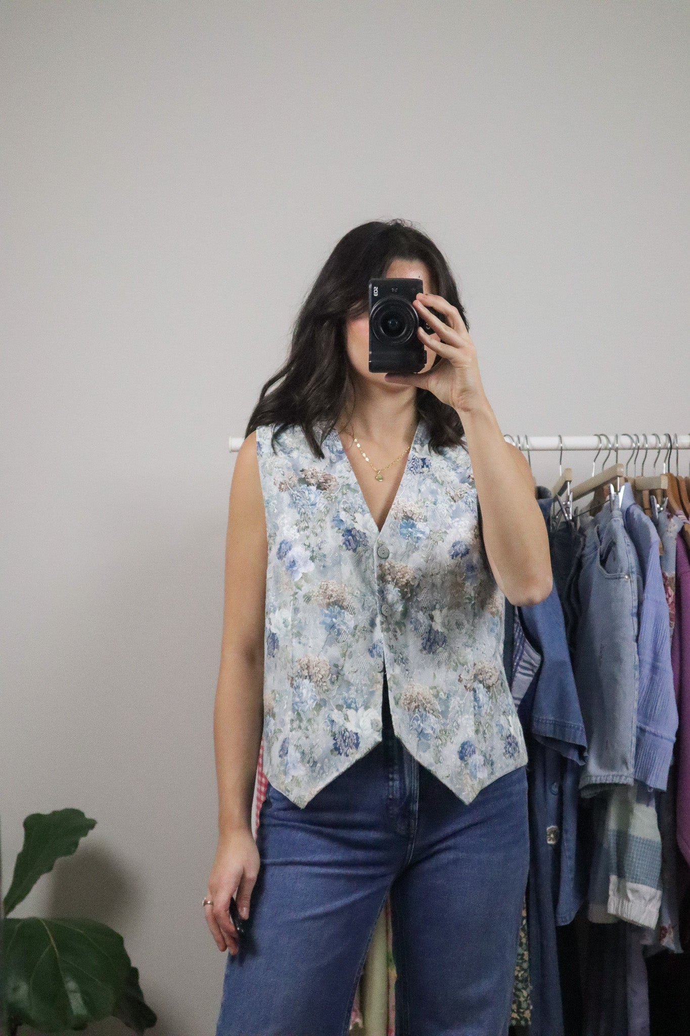 Made in Canada x Vintage x Floral Vest (M)