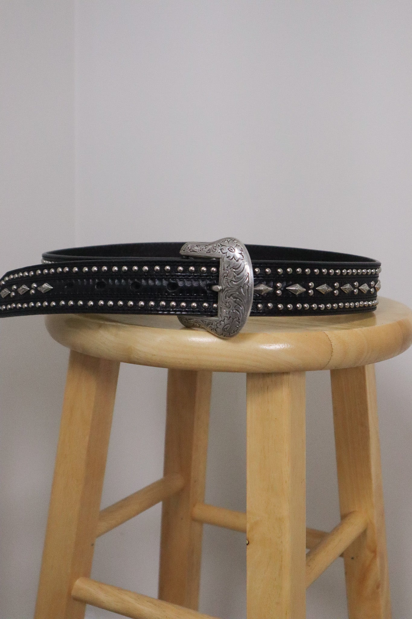 Vintage x Studded Leather Belt (L)