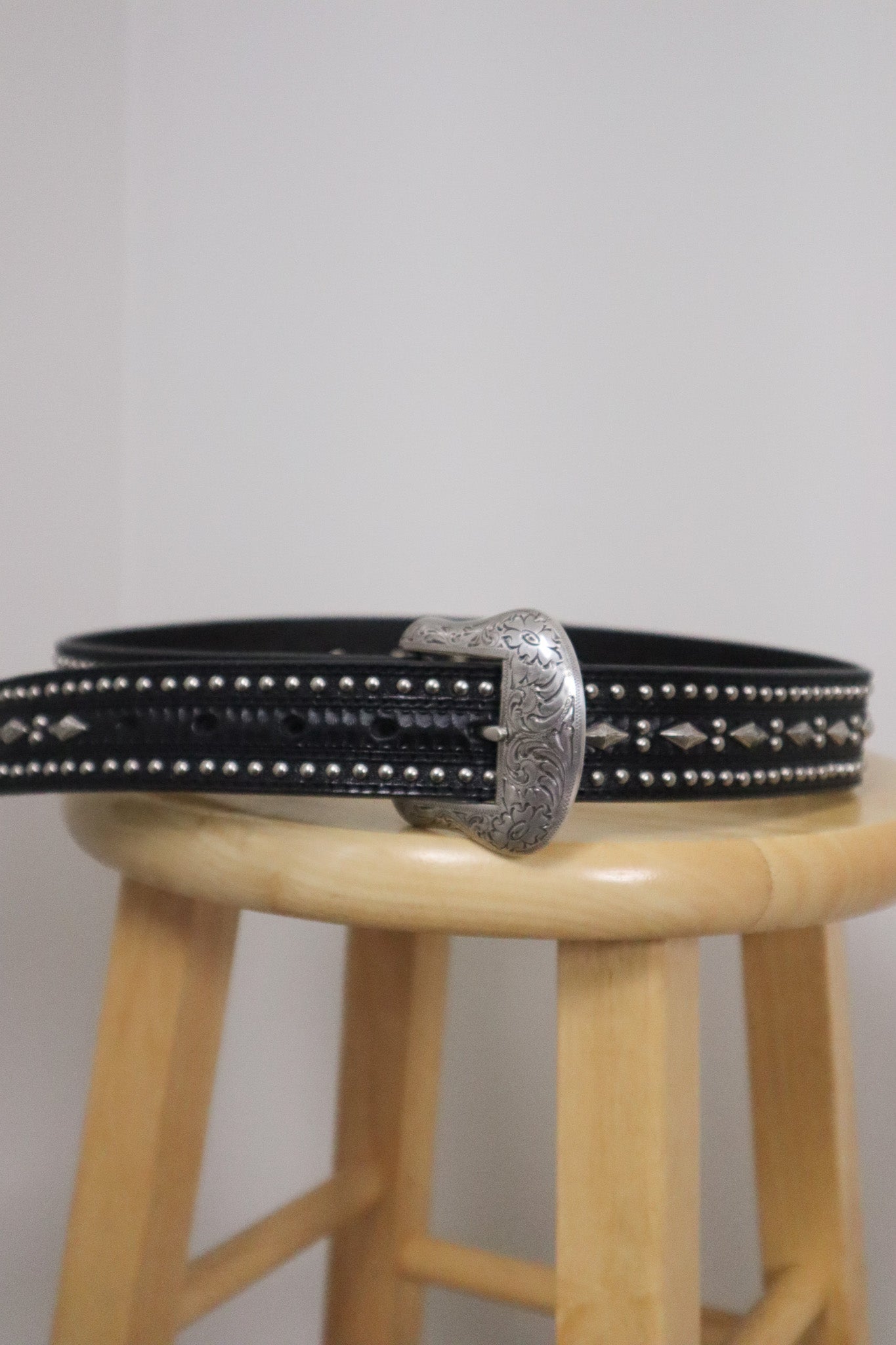 Vintage x Studded Leather Belt (L)