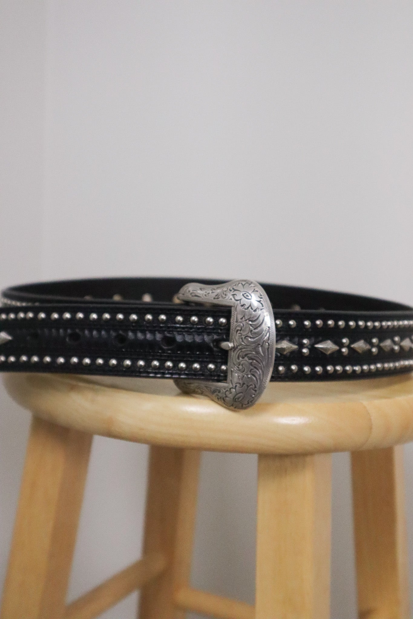 Vintage x Studded Leather Belt (L)