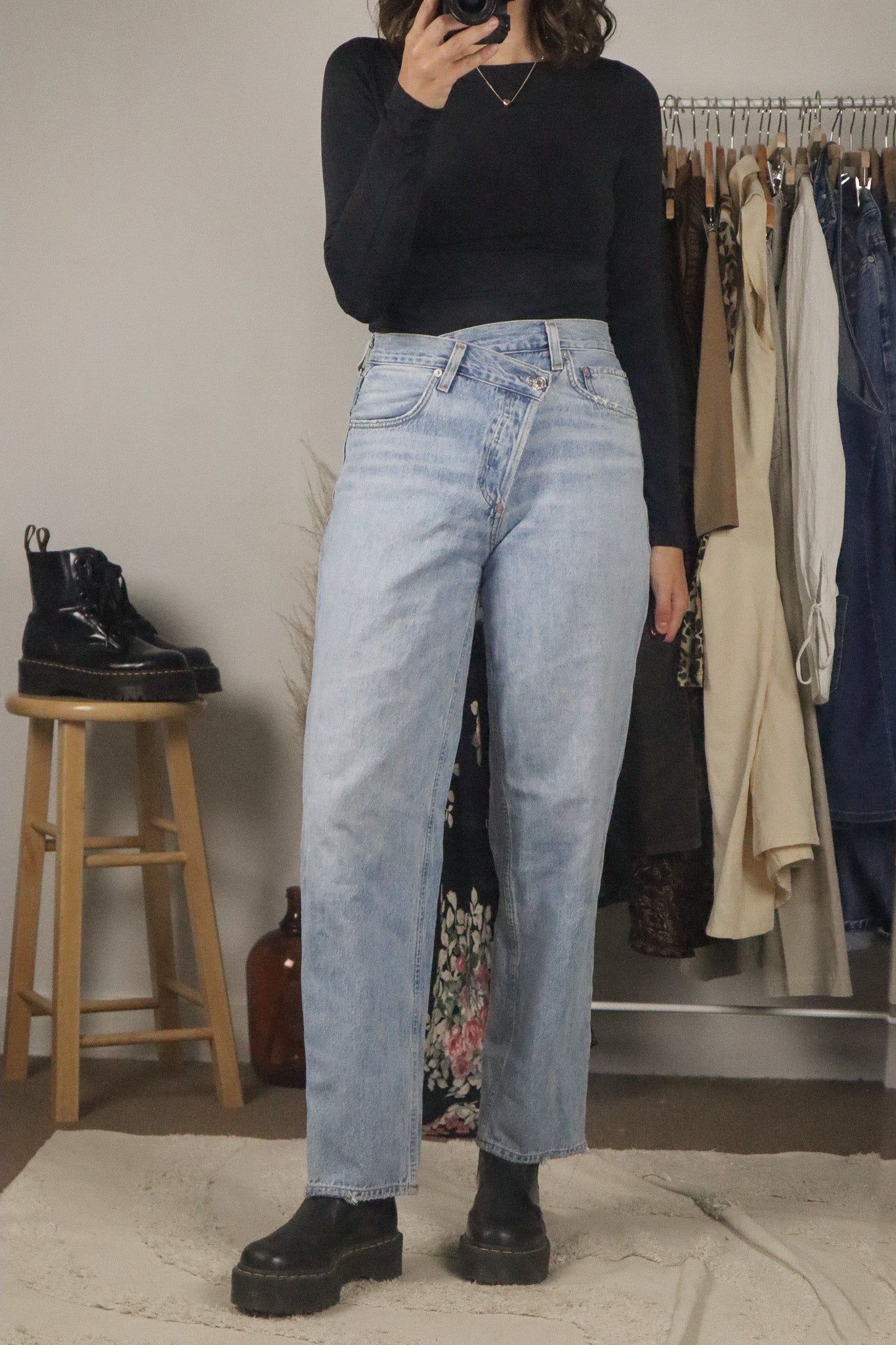 Modern x Agolde Criss Cross Jeans (2)