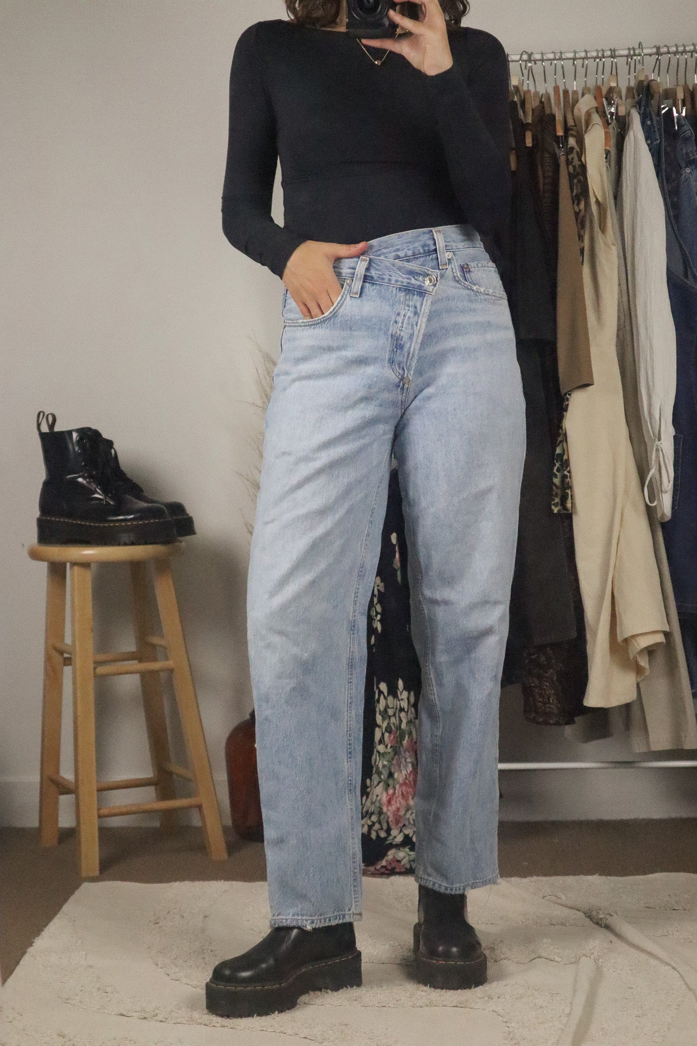 Modern x Agolde Criss Cross Jeans (2)