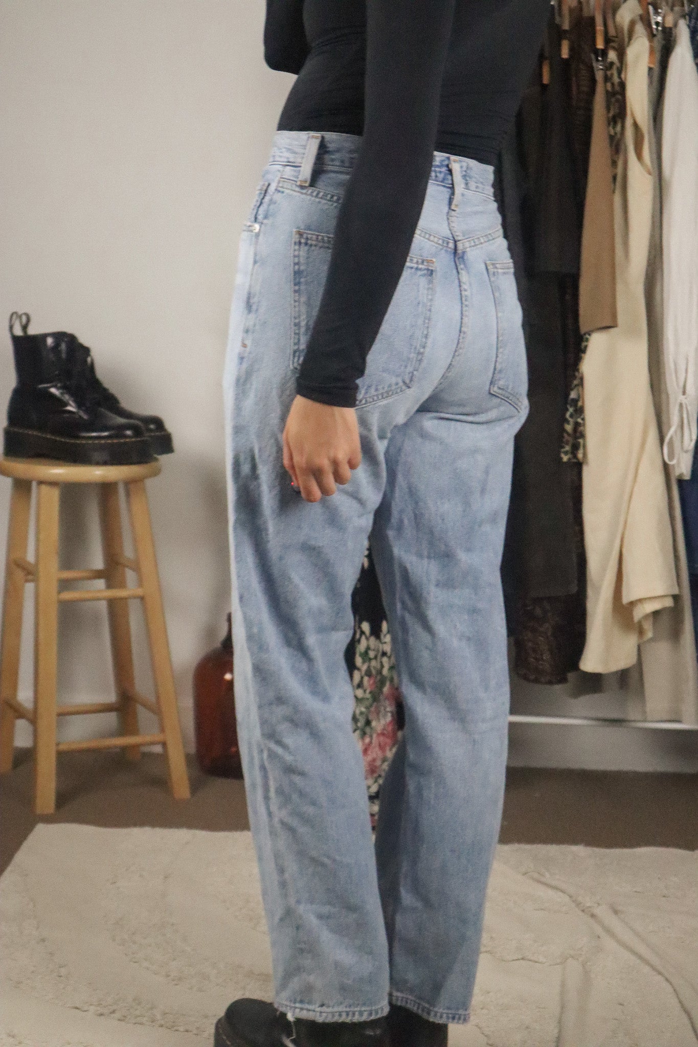 Modern x Agolde Criss Cross Jeans (2)