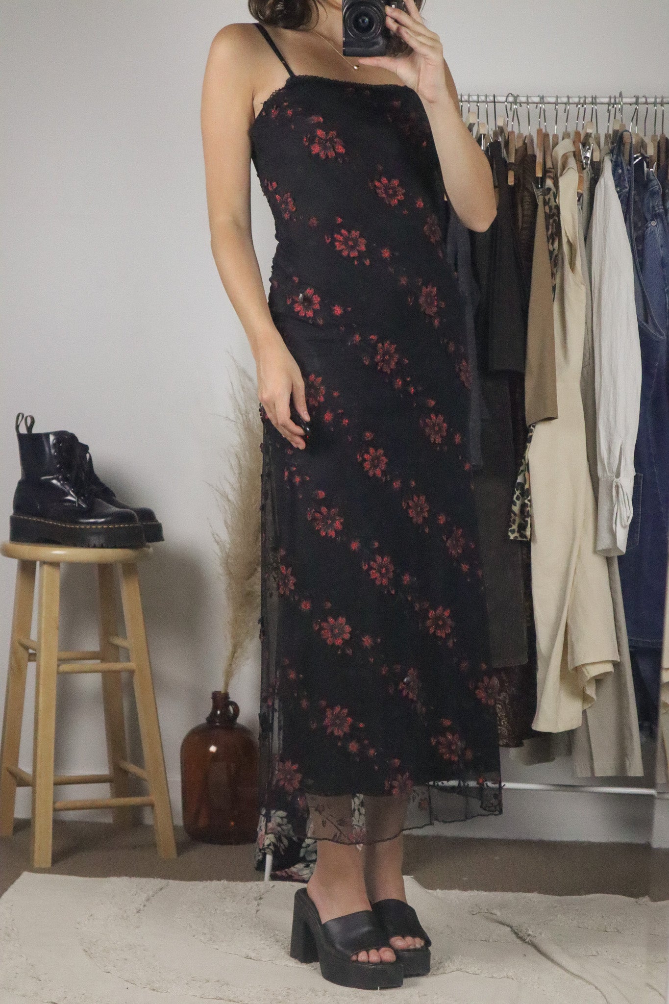 Made in USA x Vintage x Lace Floral Dress (XS/S)