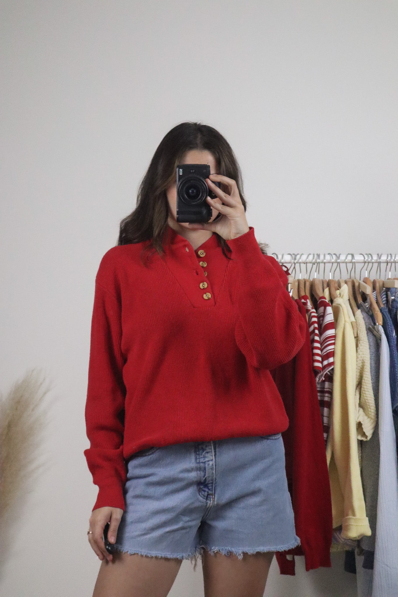 Made in Canada x Vintage x Cotton V-Neck Sweater (M/L)