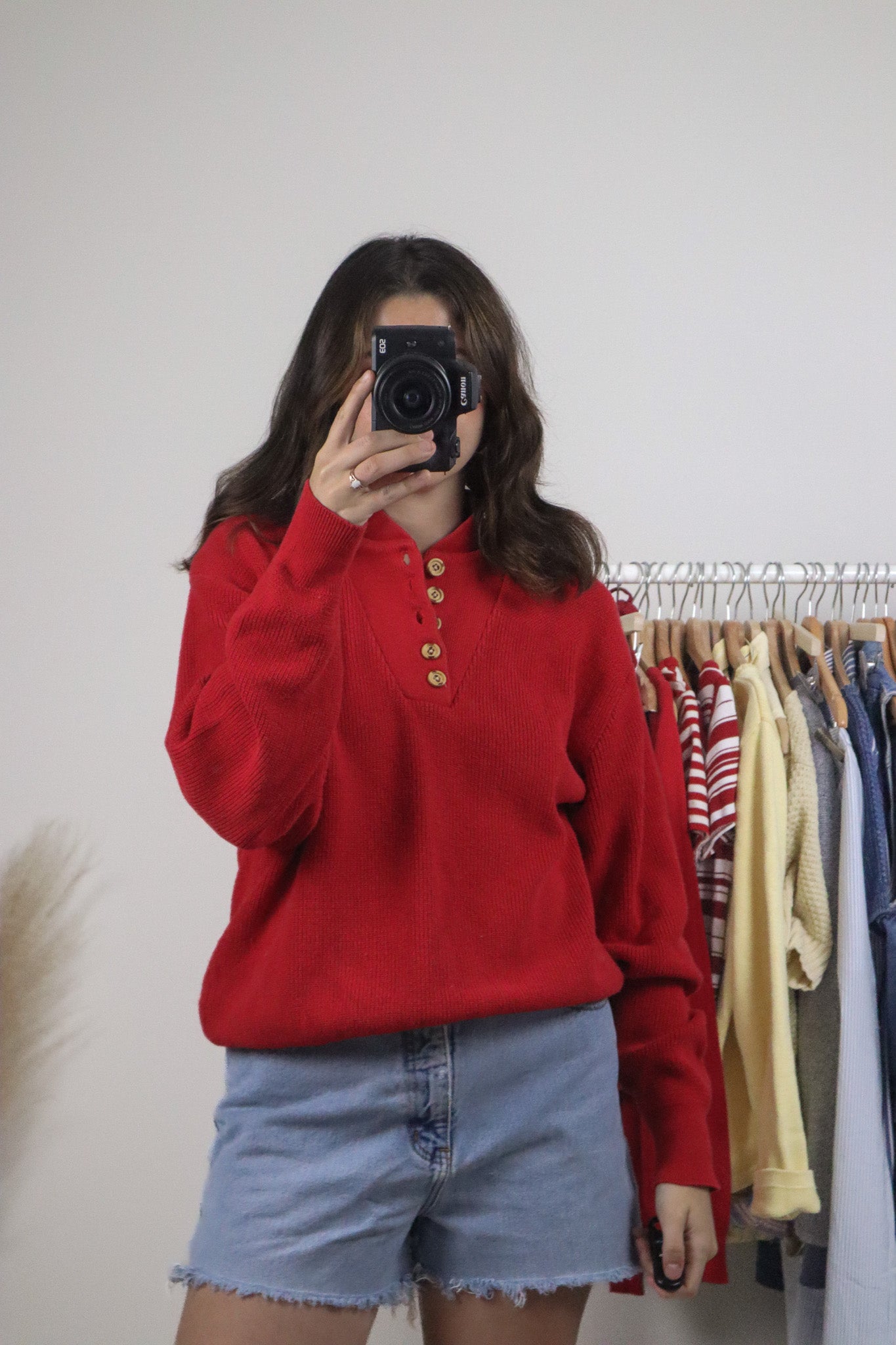 Made in Canada x Vintage x Cotton V-Neck Sweater (M/L)