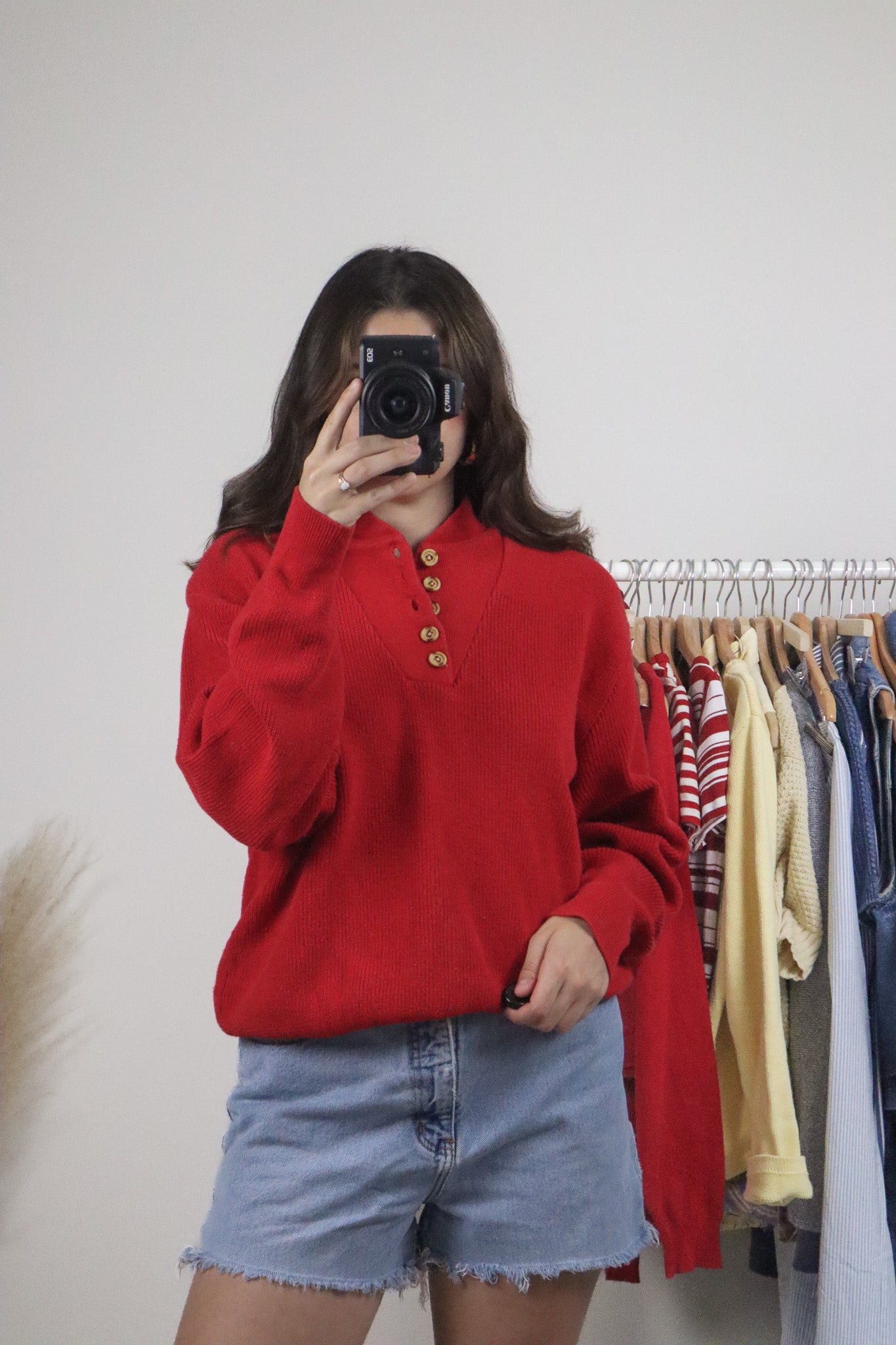 Made in Canada x Vintage x Cotton V-Neck Sweater (M/L)