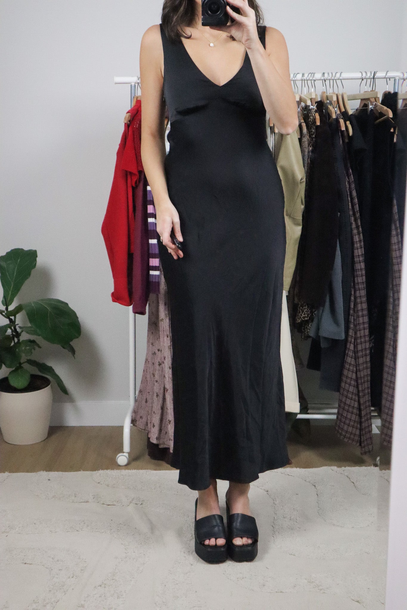 Modern x Satin Maxi Dress (2)
