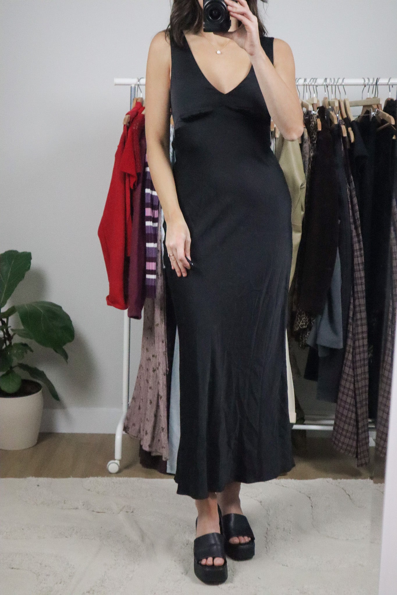 Modern x Satin Maxi Dress (2)