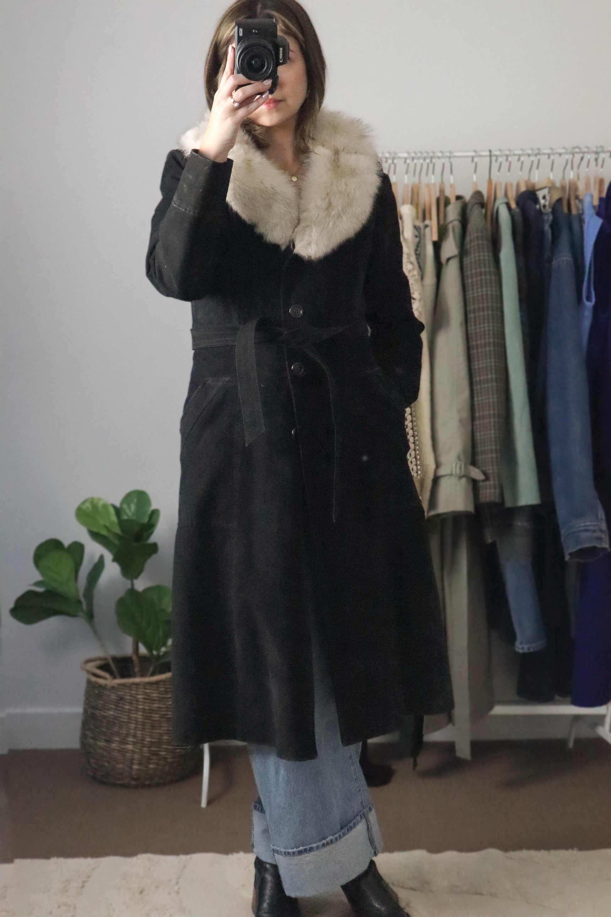 Made in Canada x Vintage 70s x Suede Fur Collared Jacket (XS/S)