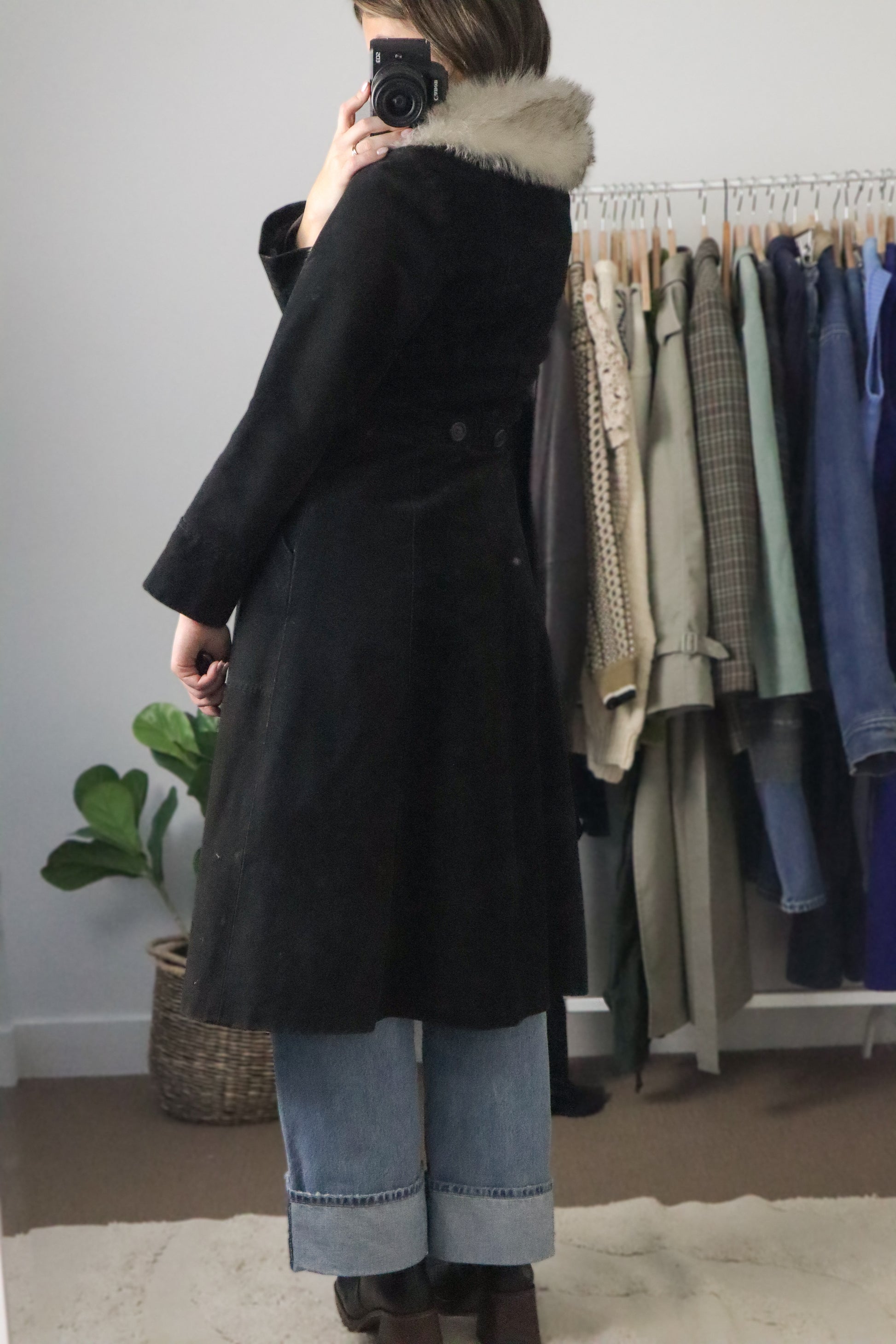 Made in Canada x Vintage 70s x Suede Fur Collared Jacket (XS/S)