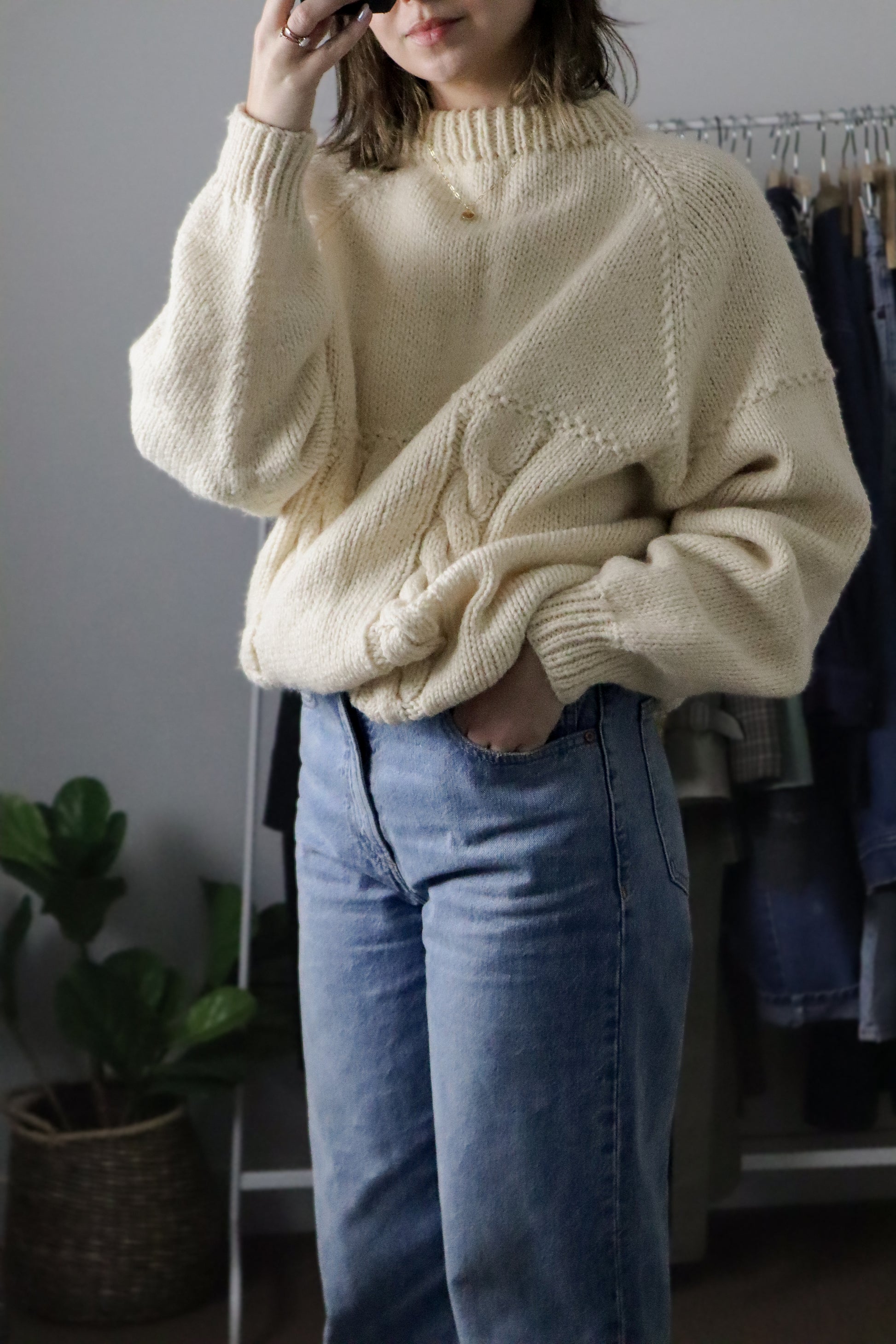 Handknit x Wool-blend Chunky Knit (S/M)