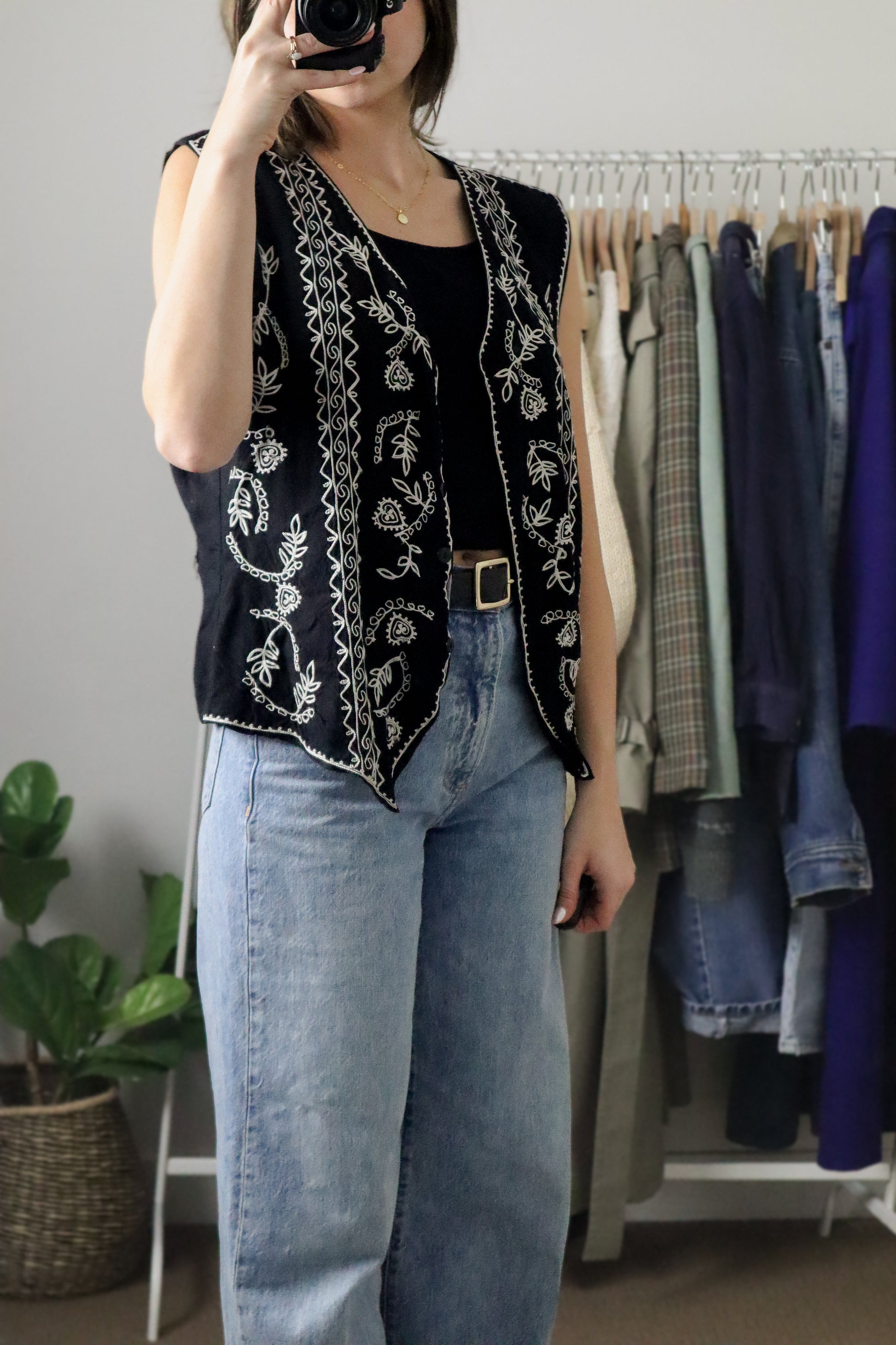 Vintage x Embroidered Vest (M/L)