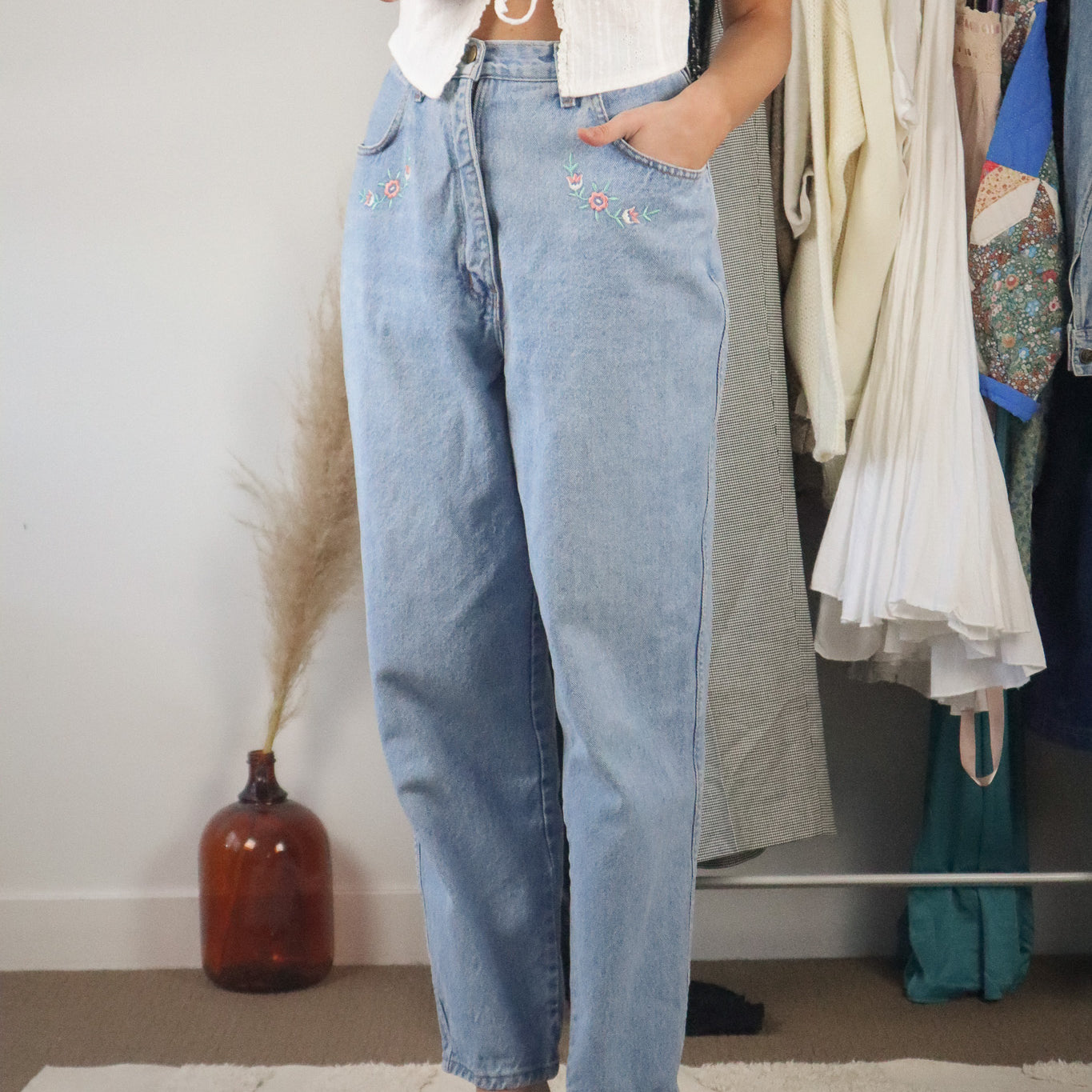 Made in Canada x Vintage x Embroidered Jeans (10/12)