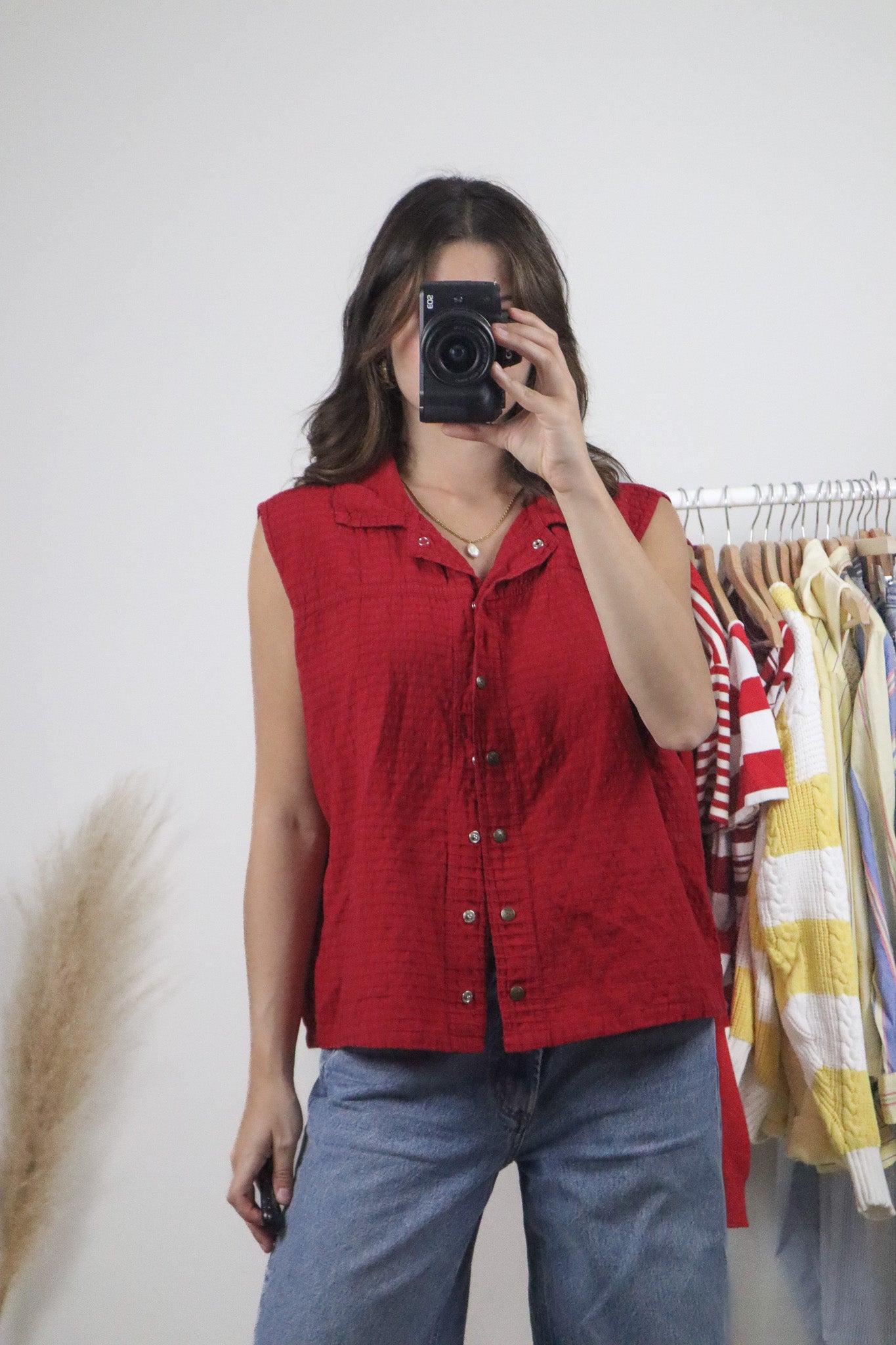 Made in Canada x Vintage x Cotton Gauzy Textured Tank (L)