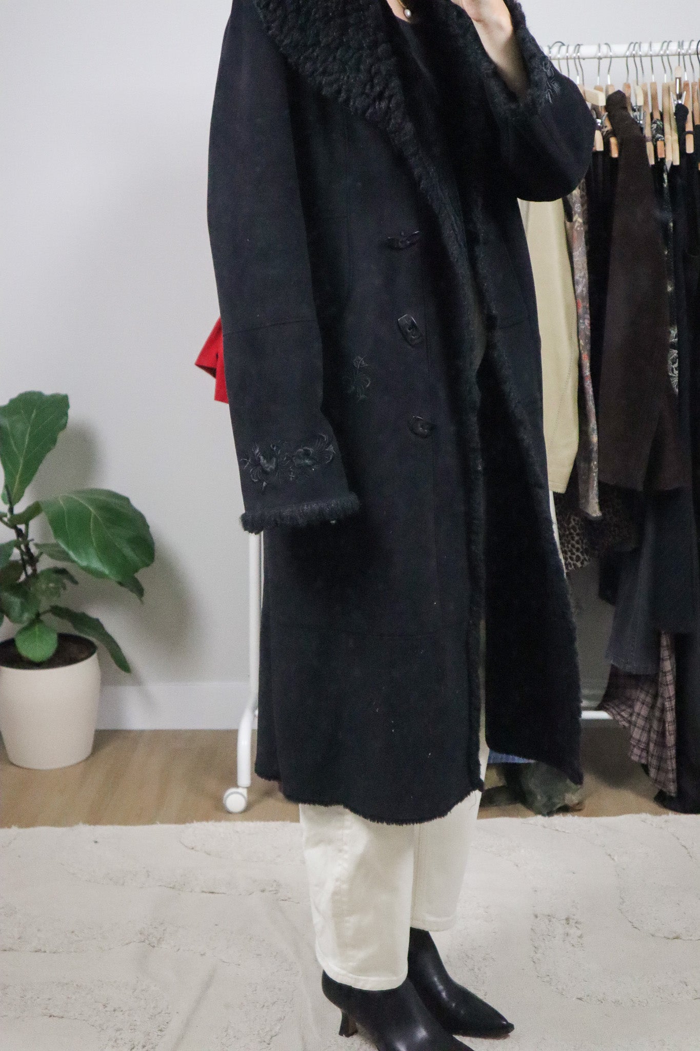 Vintage x Faux Suede Embroidered Penny Lane Coat (M/L)