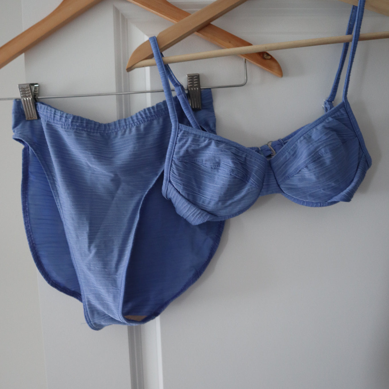 Made in Canada x Vintage x High-Waisted Bikini (4/6)