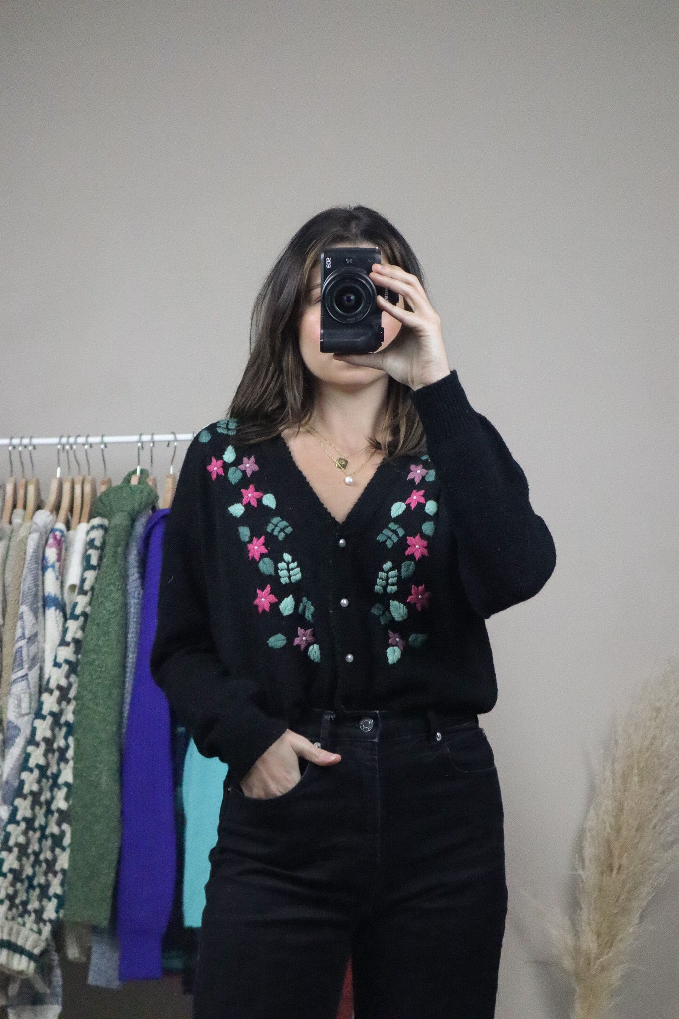 Vintage x Embroidered Cardigan (S/M)