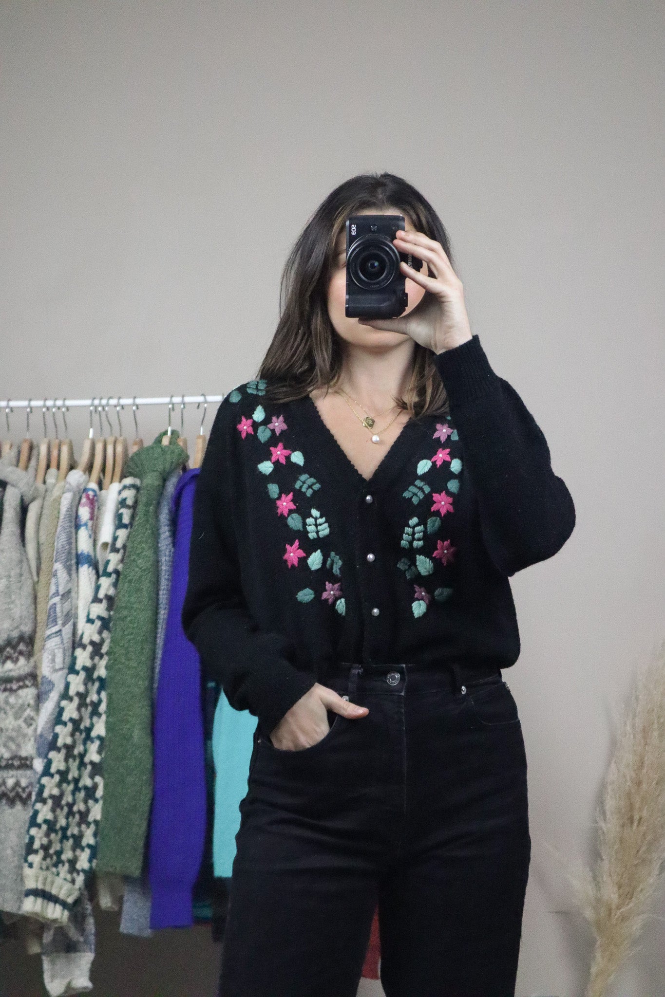 Vintage x Embroidered Cardigan (S/M)